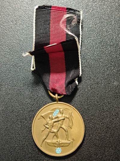 【德藏】世界币章拍卖第159期(元旦专场拍卖) - 1938年 德国民族社会主义工人党吞并苏台德地区纪念奖章 直径约：31.9mm；重约：13.6g（原图请联系客服）