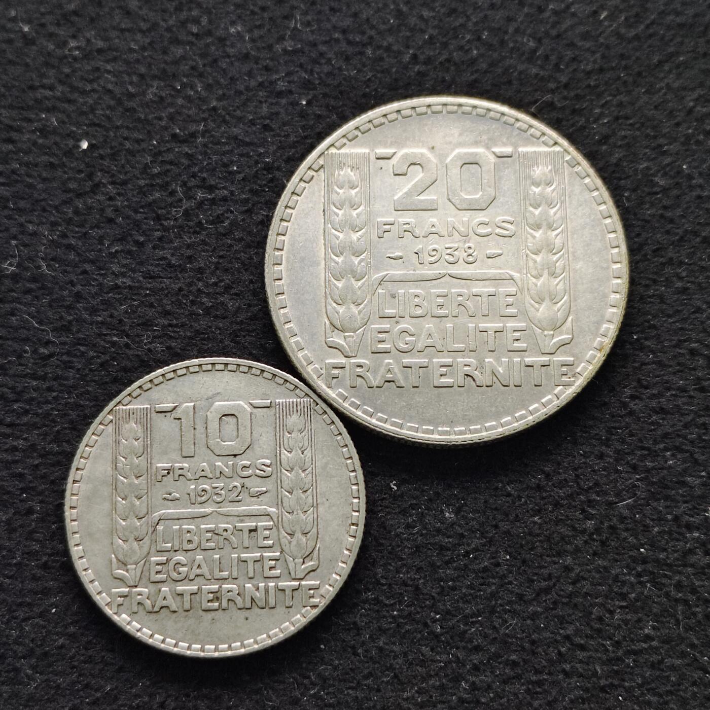 【全场包邮】纯粹捡漏拍491场（免费代拍第28场） 法国1932-1938年10-20法郎（28毫米10克/35毫米20克）银币2枚套币（共计30克）