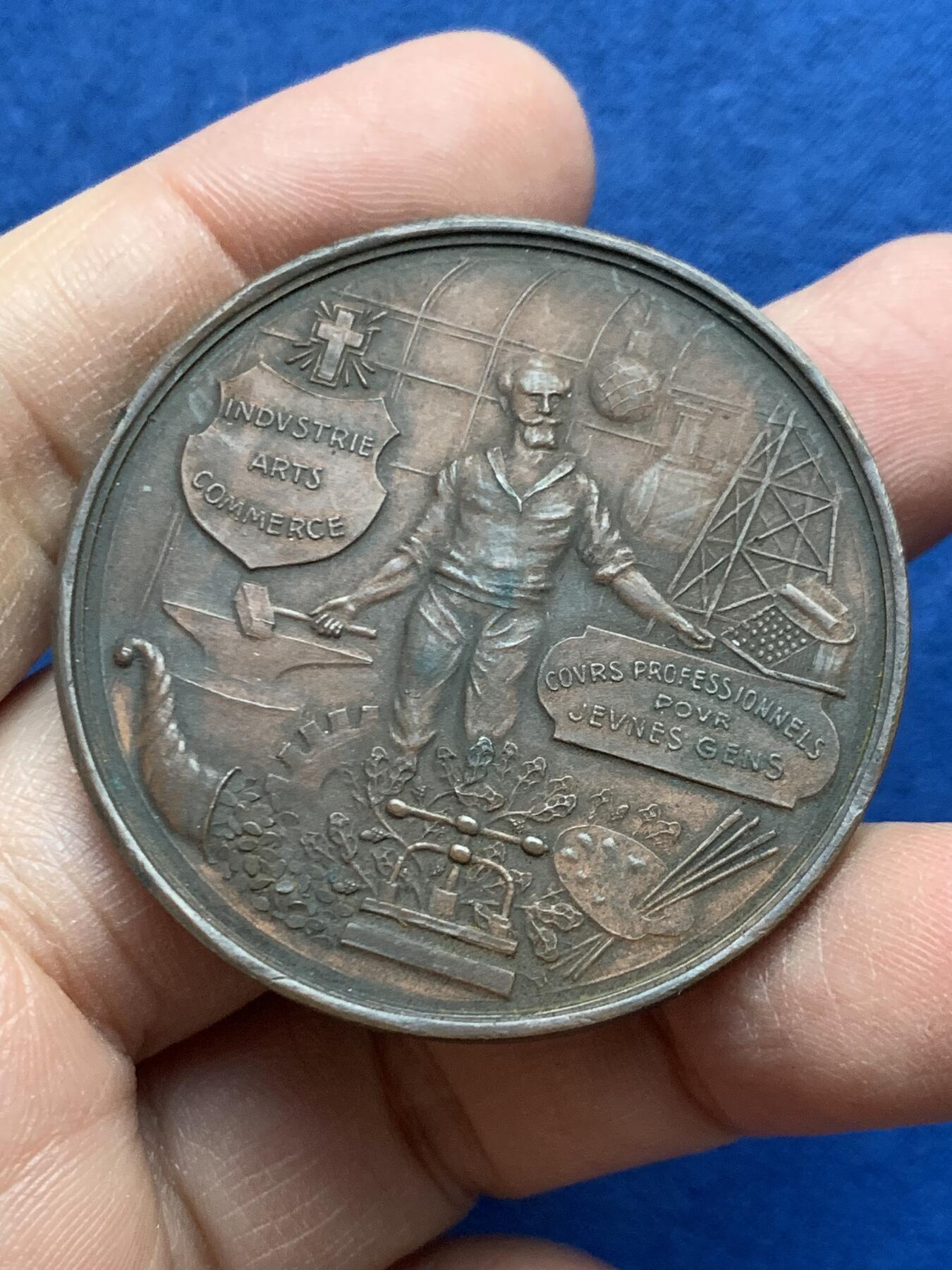 《竞宝斋》第452场 周日，周一 2场连拍 （全场包邮，欢迎送拍）