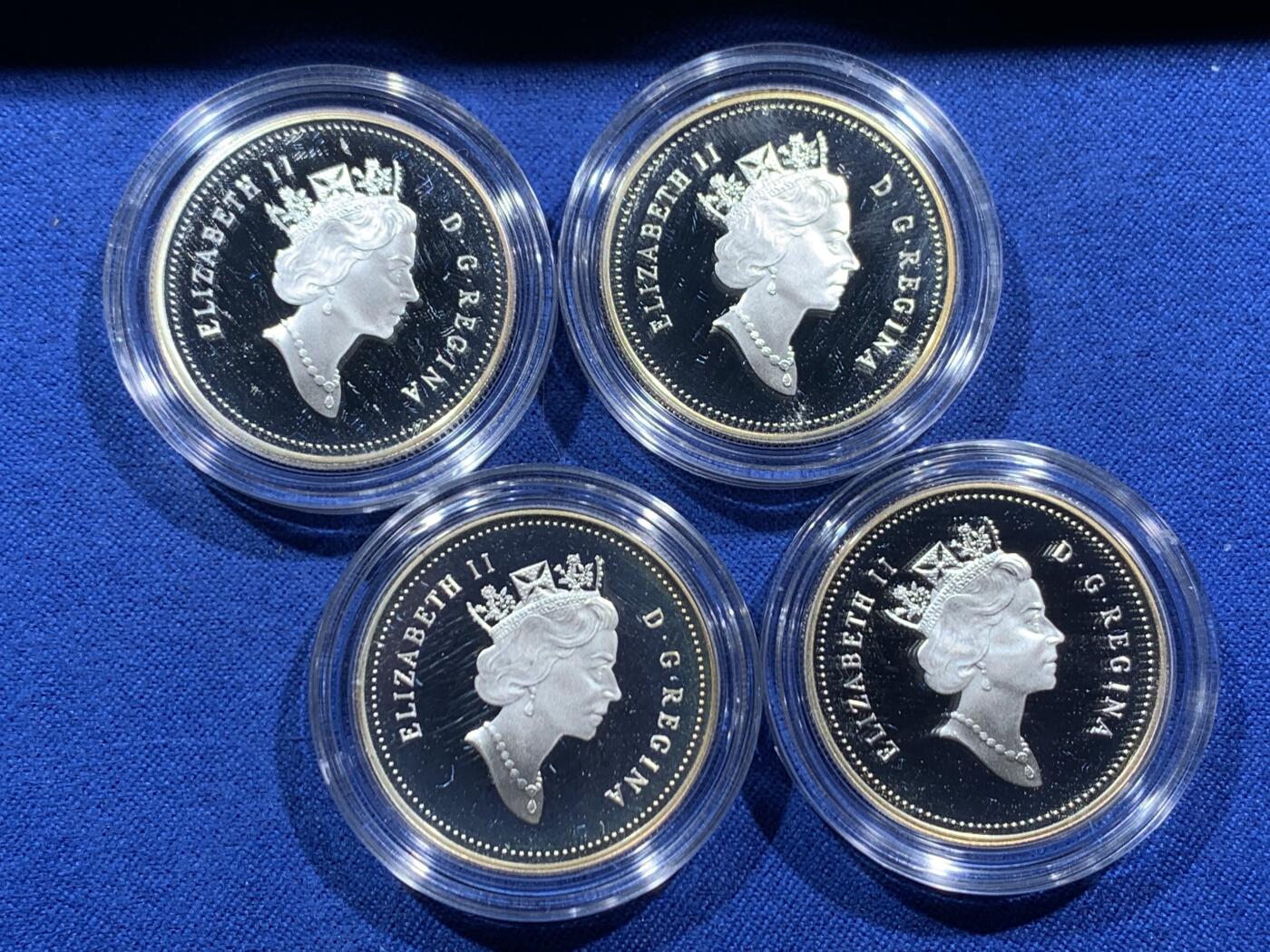 《竞宝斋》第452场 周日，周一 2场连拍 （全场包邮，欢迎送拍） 加拿大1998年50分X4精制银币套 海洋巨兽-虎鲸/座头鲸/白鲸/蓝鲸 9.3克X4枚 925银 盒证全