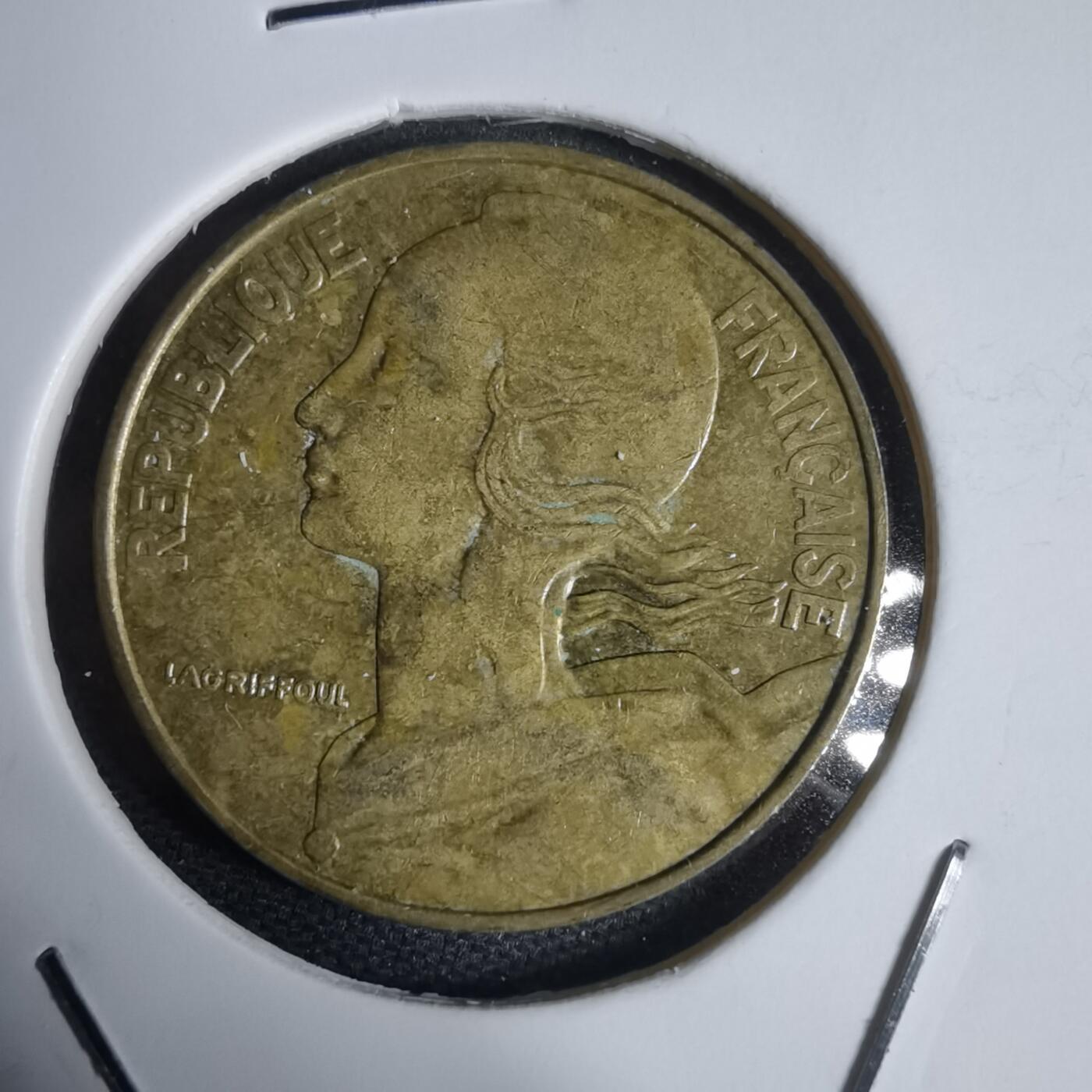 沼泽如烟--第949场 法国1981年20分