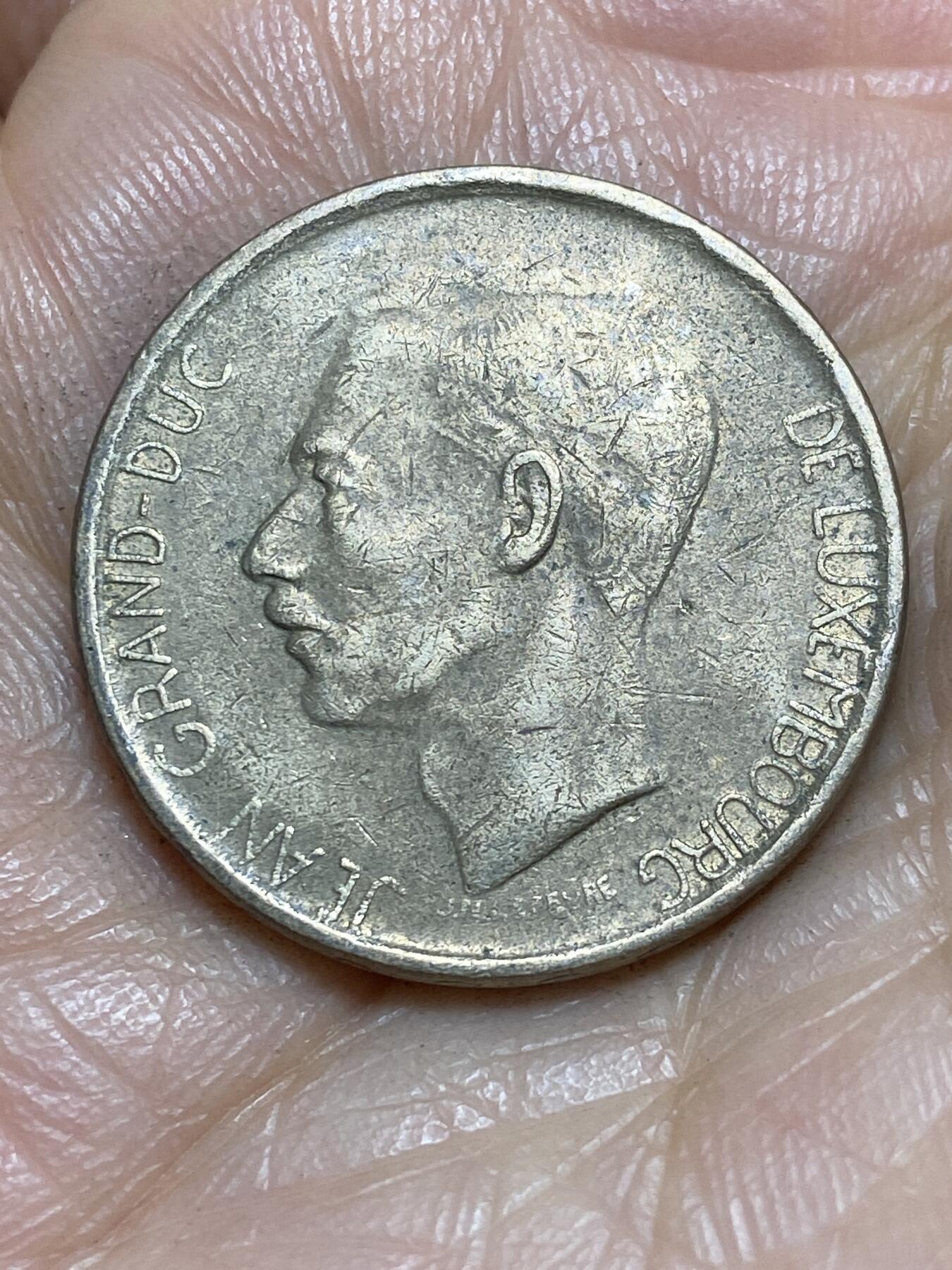 2026年第一场(总第一百七十场）外国好品散币场(免佣金) 卢森堡🇱🇺1981年20法郎(让大公时期第一版)