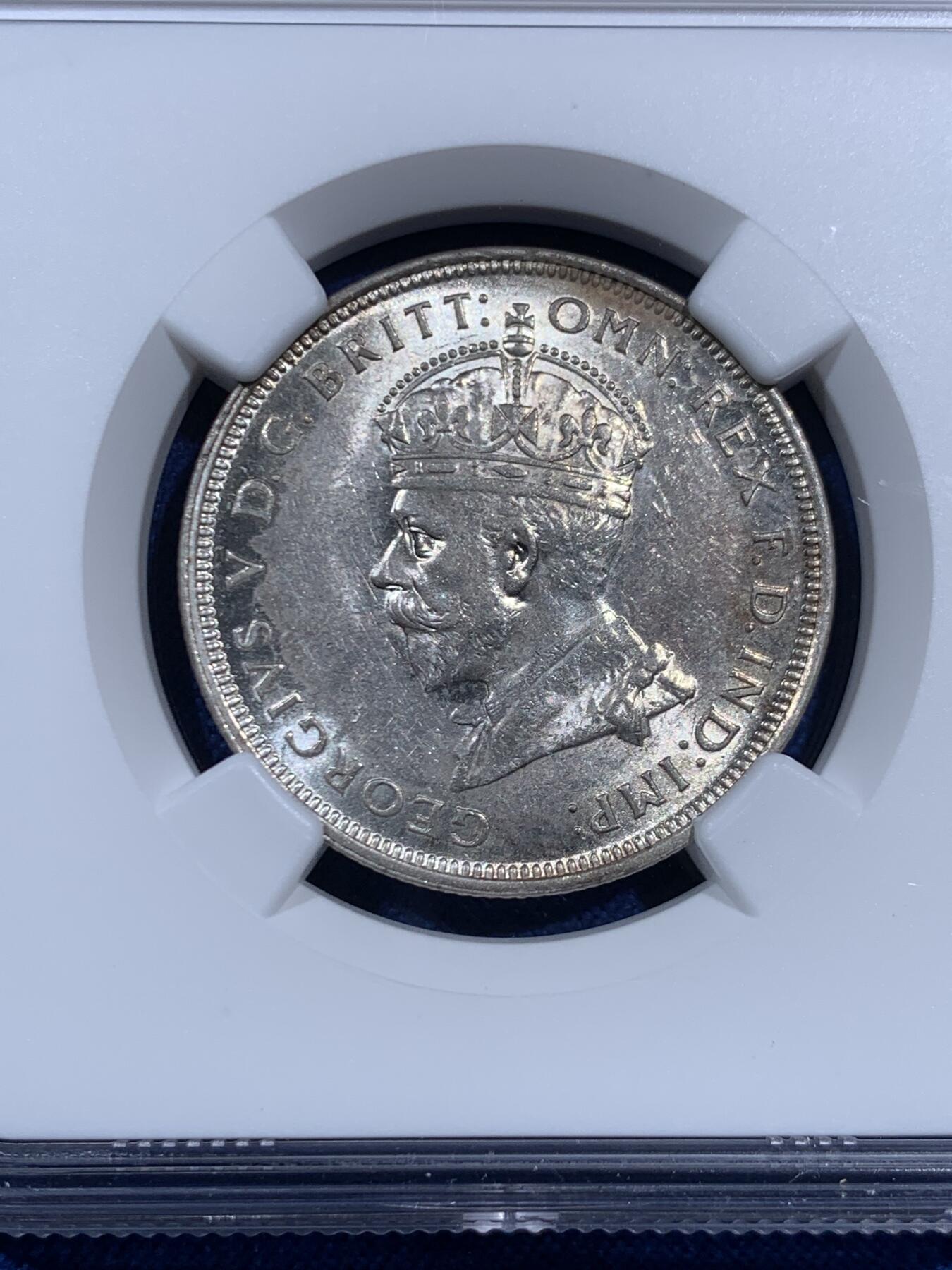 《竞宝斋》第452场 周日，周一 2场连拍 （全场包邮，欢迎送拍） NGC MS61 澳大利亚1927年堪培拉国会大厦纪念银币，原色银光好状态，澳大利亚的第一款纪念币，值得入手