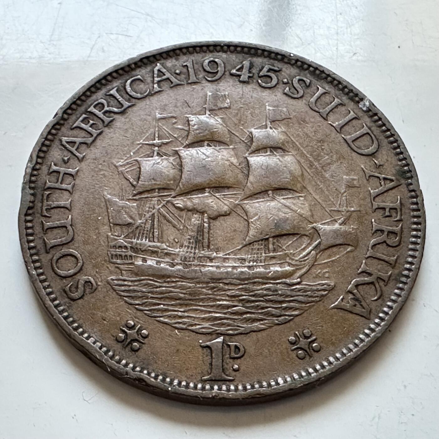 🌹外币初藏🌹🐯2025年第147场  每周二四六晚8️⃣点 接代拍 南非1945年一便士