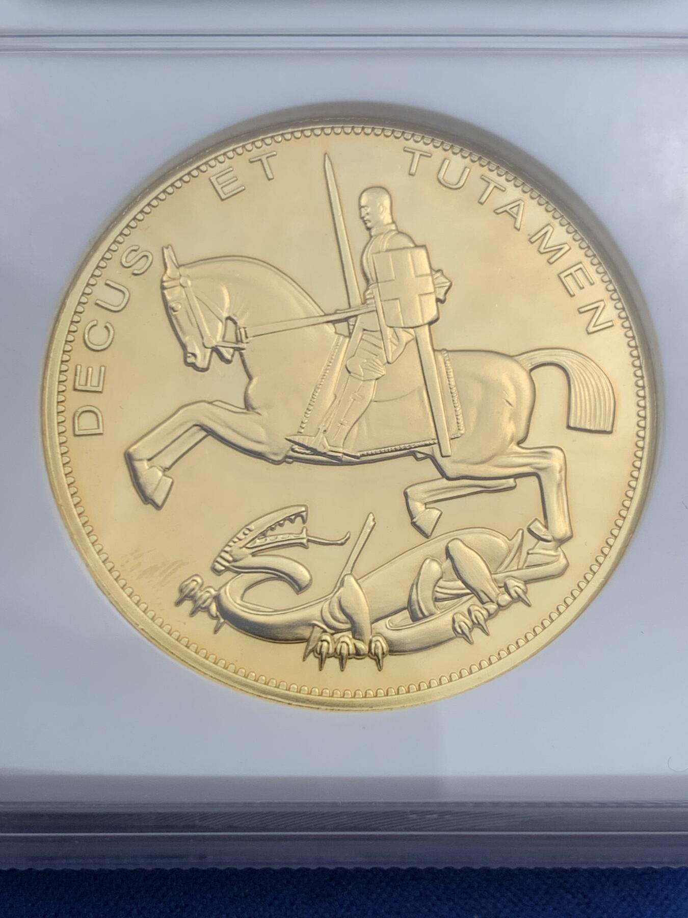 《竞宝斋》第452场 周日，周一 2场连拍 （全场包邮，欢迎送拍） NGC PF68 英国 爱德华八世加冕幻想镀金克朗，爱八官方币玩不起幻想币还是可以玩玩。加厚盒