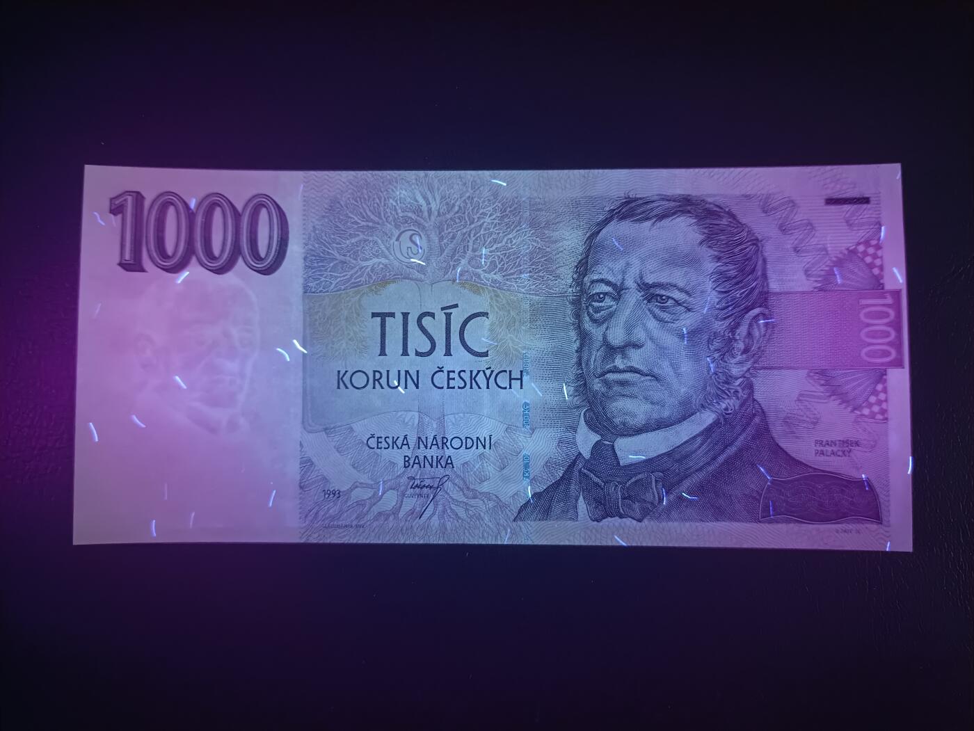 2026首期，总第211期 捷克1993年1000克朗AUNC，早期防伪版本首年份，历史学家帕拉斯基和波西米亚雄鹰下的中央银行大楼