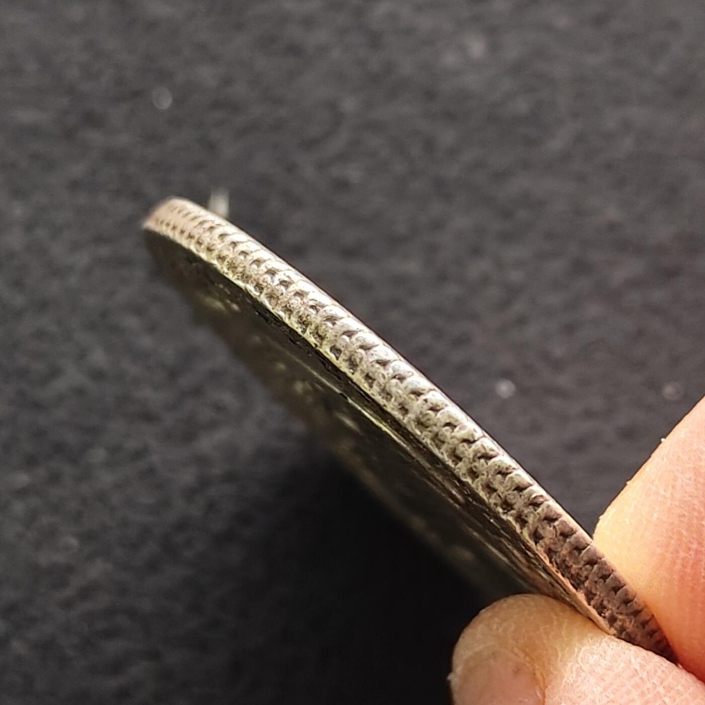 【全场包邮】纯粹捡漏拍491场（免费代拍第28场） 墨西哥1862年8瑞尔花边鹰洋（38.9毫米27.07克）银币