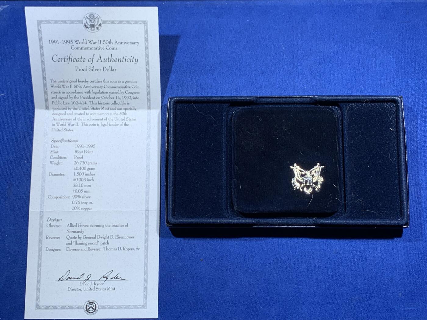 《竞宝斋》第452场 周日，周一 2场连拍 （全场包邮，欢迎送拍） 美国 1991-1995 纪念二战胜利-诺曼底登陆 W版 1元精制银币 26.73克 900银 盒证全