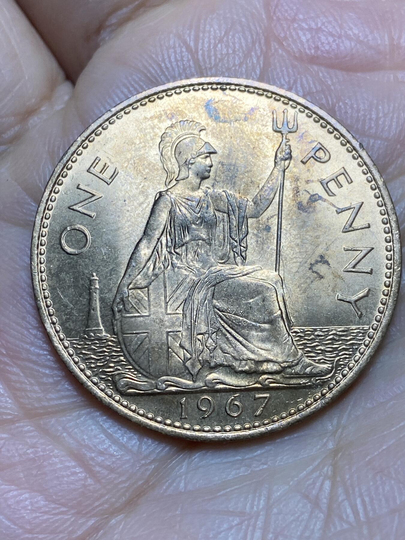 2026年第一场(总第一百七十场）外国好品散币场(免佣金) 原光好品–英国🇬🇧1967年1便士(伊丽莎白二世青年桂冠第二版，普制币关门年)