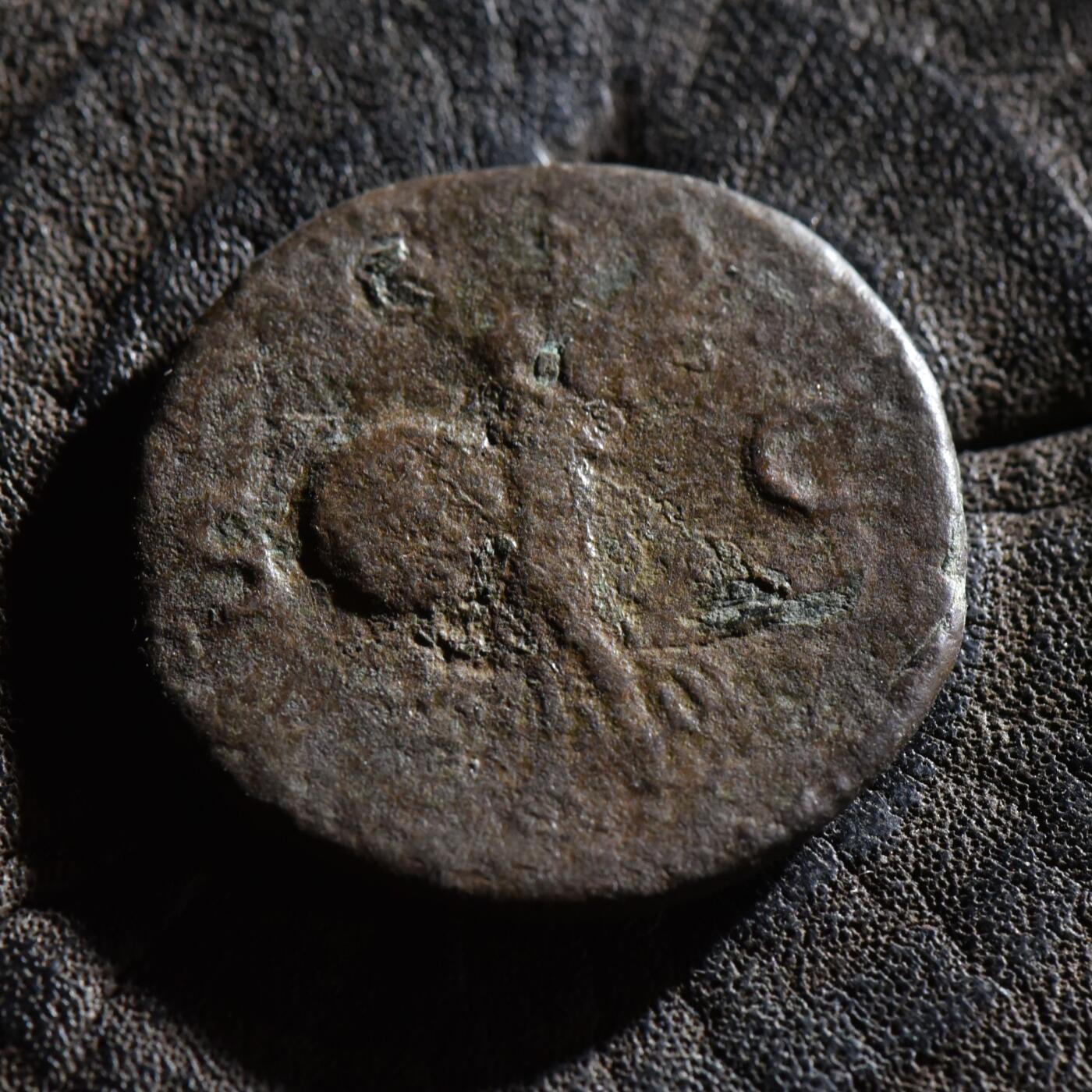 【良泉】第45期【直播场】1月15日晚19.30点开拍！ 208组，西方古代钱币、丝路古珠杂项专场 【极罕见！】公元62-68年【古罗马】【暴君 尼禄】胜利女神，阿斯铜币，7.88克