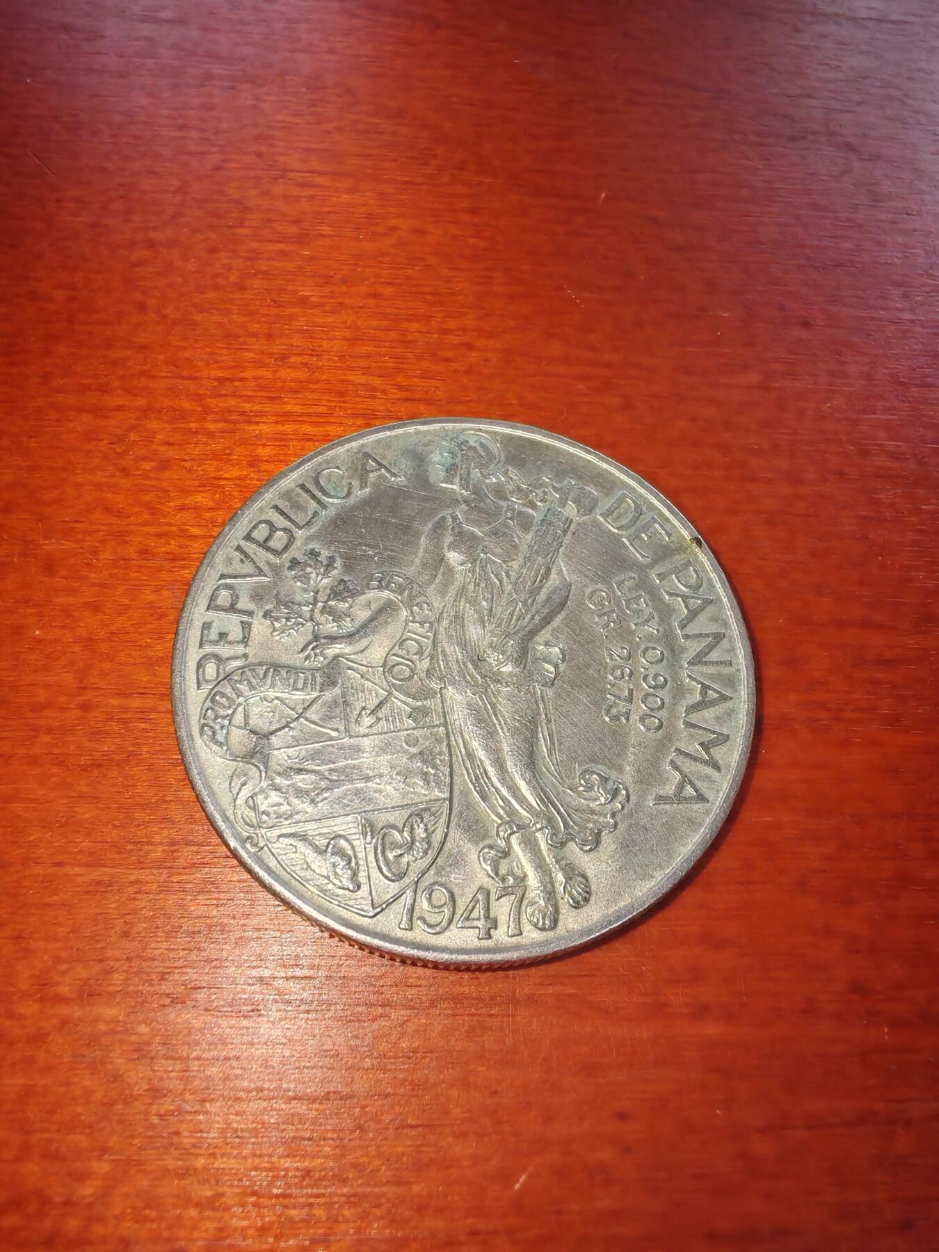 长老汇蛇年精选第八十九场拍卖 1947巴拿马1巴伯亚银币，26.73克900银，50万枚，淡金色，费城造币厂