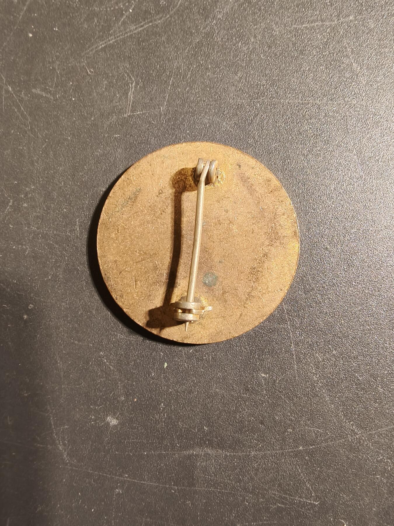 老王徽章第172期 美国陆军通信兵气象局证章    二战时期