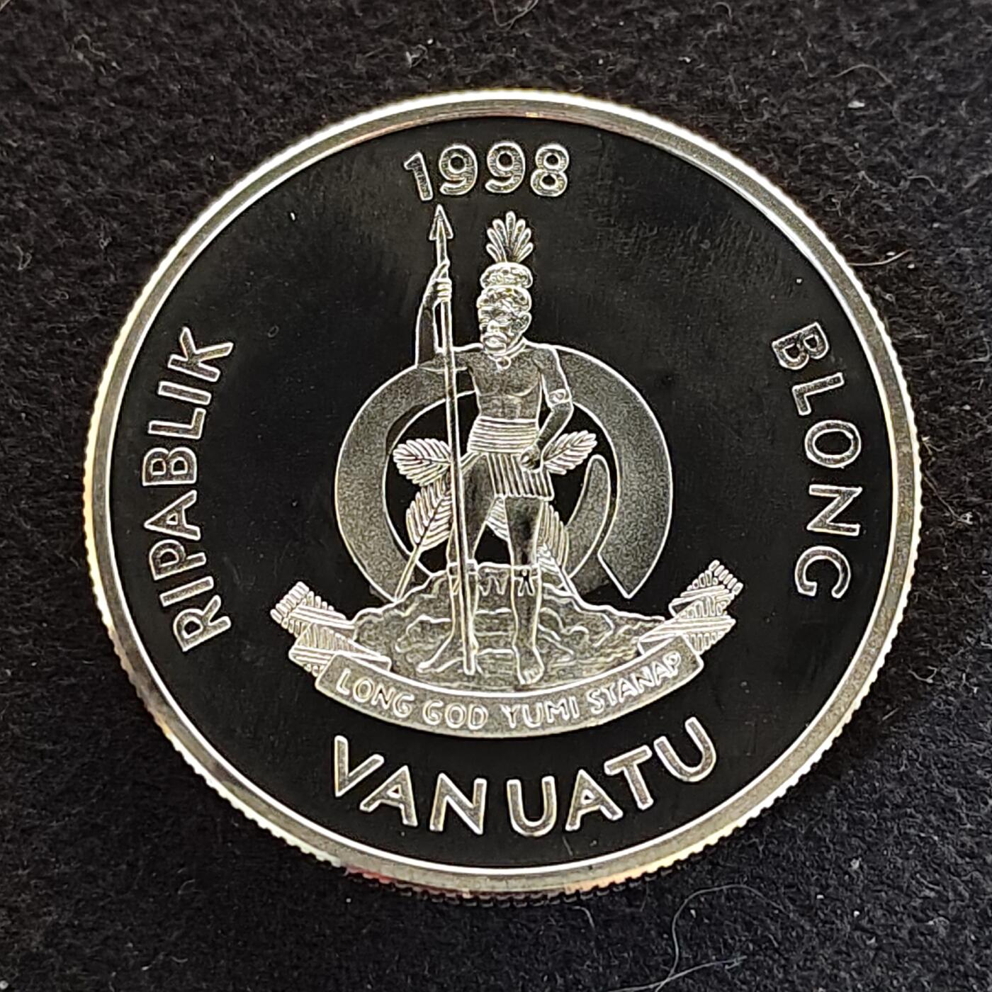 【全场包邮】纯粹捡漏拍491场（免费代拍第28场） 瓦努阿图1998年50瓦图千禧年镀金精制克朗型（38.61毫米38.47克）纪念银币