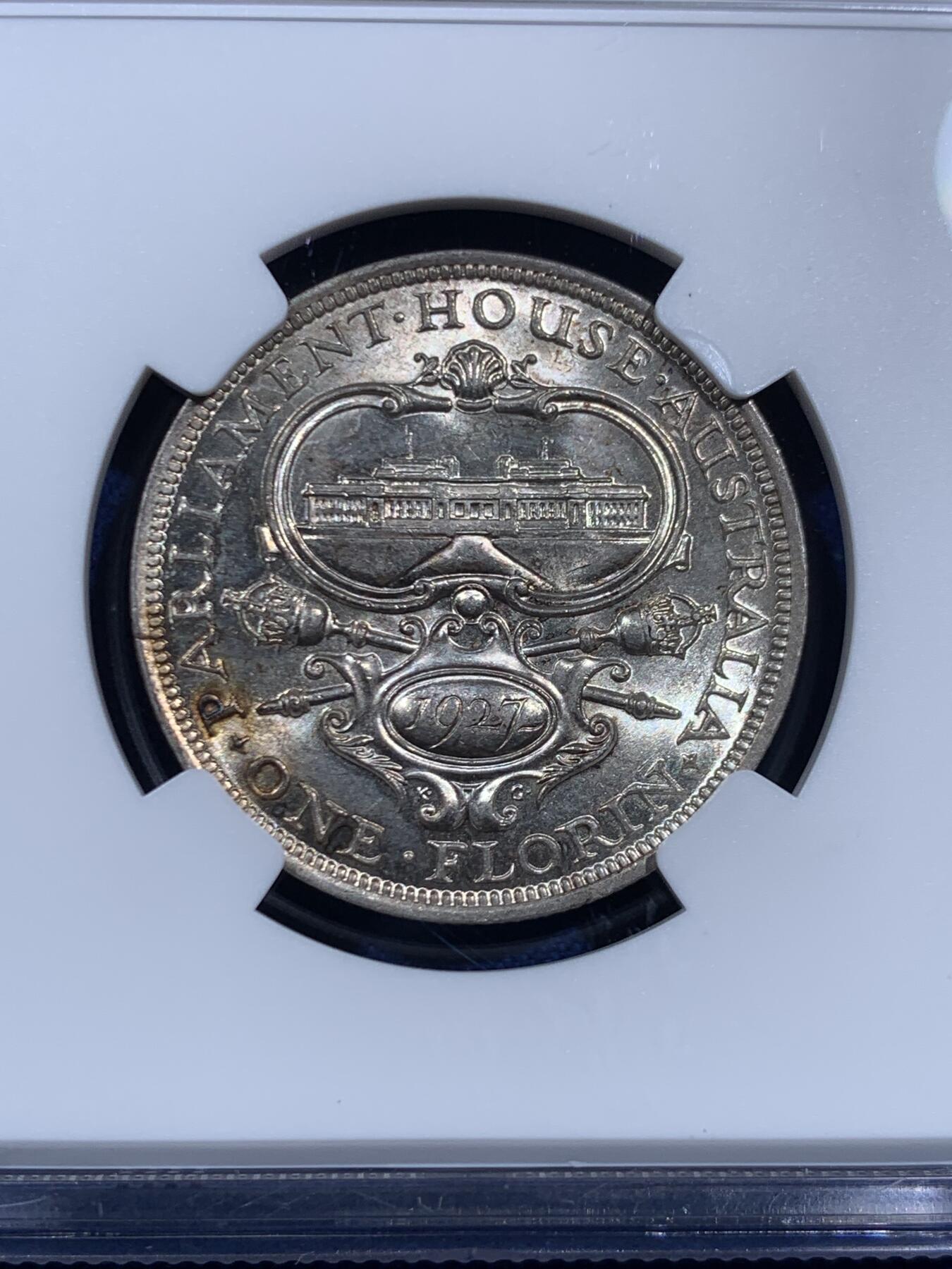 《竞宝斋》第452场 周日，周一 2场连拍 （全场包邮，欢迎送拍） NGC MS61 澳大利亚1927年堪培拉国会大厦纪念银币，原色银光好状态，澳大利亚的第一款纪念币，值得入手