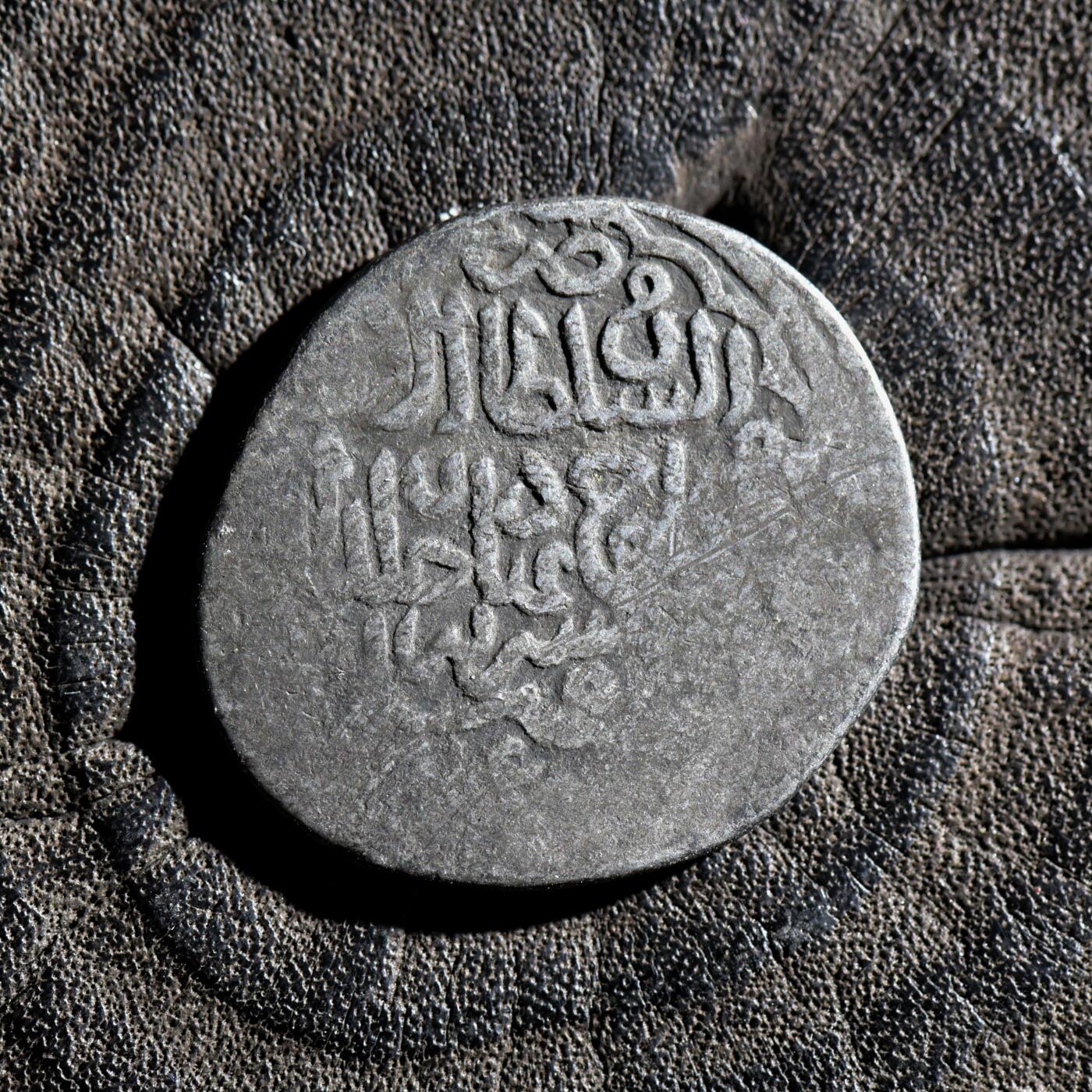 【良泉】第45期【直播场】1月15日晚19.30点开拍！ 208组，西方古代钱币、丝路古珠杂项专场 【藏家出品B】公元1409-1447年，蒙古帝国，帖木儿汗国，沙哈鲁，天罡银币，4.86克