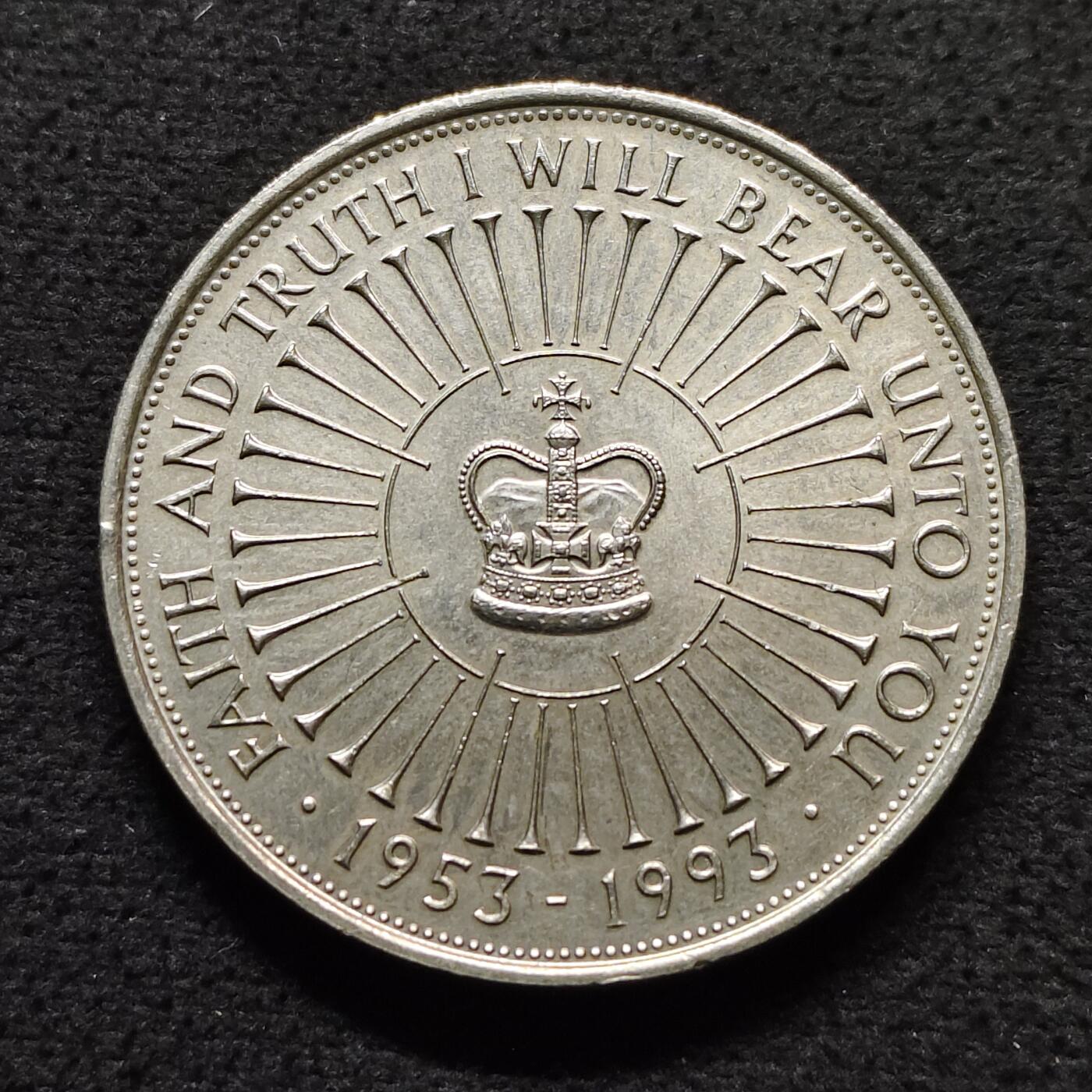 【全场包邮】纯粹捡漏拍490场（免费代拍第27场） 英国1993年5镑加冕40周年克朗型纪念币