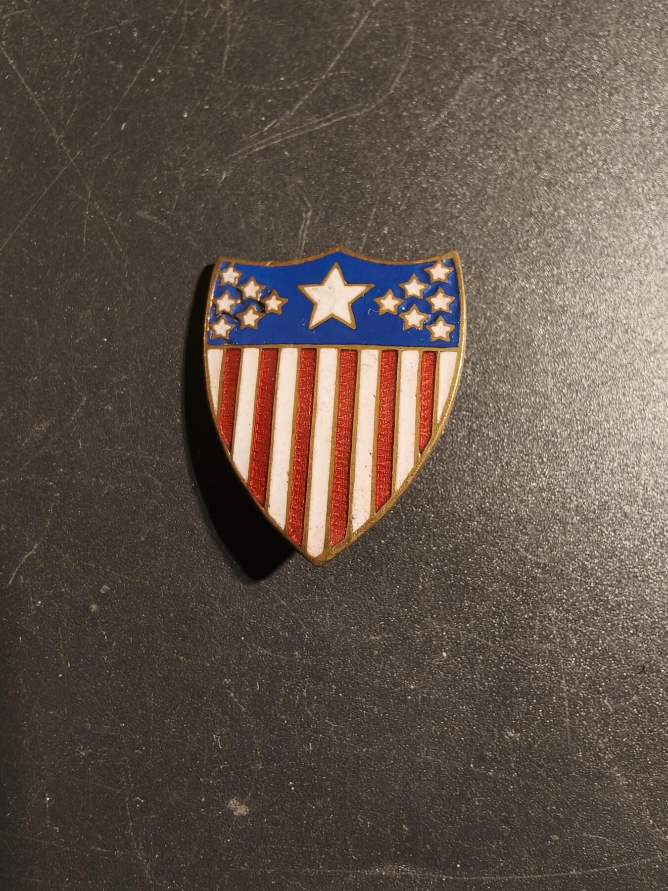 老王徽章第172期 美国陆军副官长证章     二战时期横针版    铜质珐琅