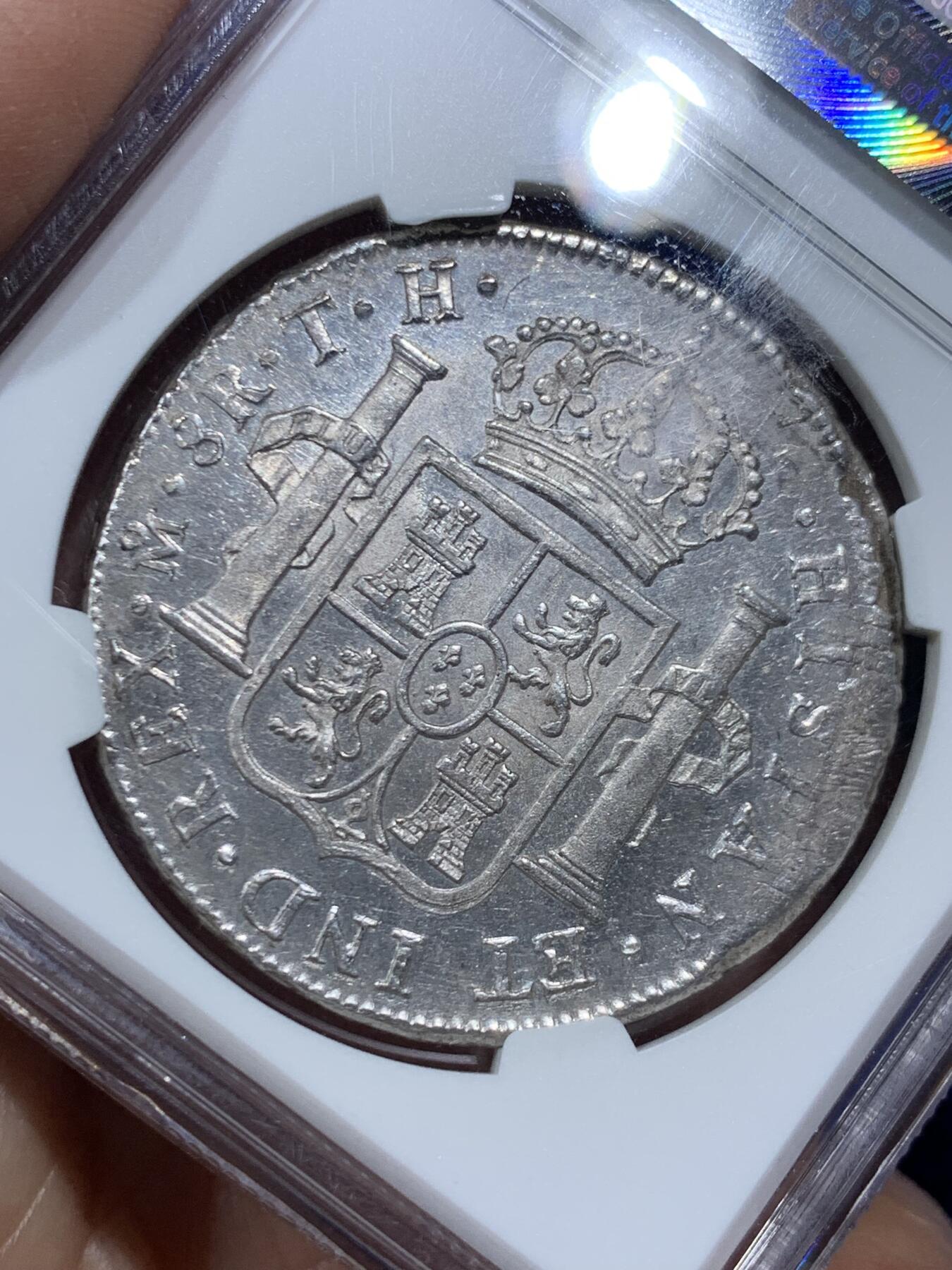 《竞宝斋》第452场 周日，周一 2场连拍 （全场包邮，欢迎送拍） NGC MS62 西属墨西哥1804年卡洛斯四世8里亚尔银币，人像状态非常好，底板略带PL质感。