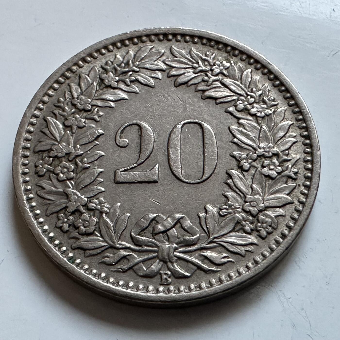 🌹外币初藏🌹🐯2025年第147场  每周二四六晚8️⃣点 接代拍 瑞士1952年20分