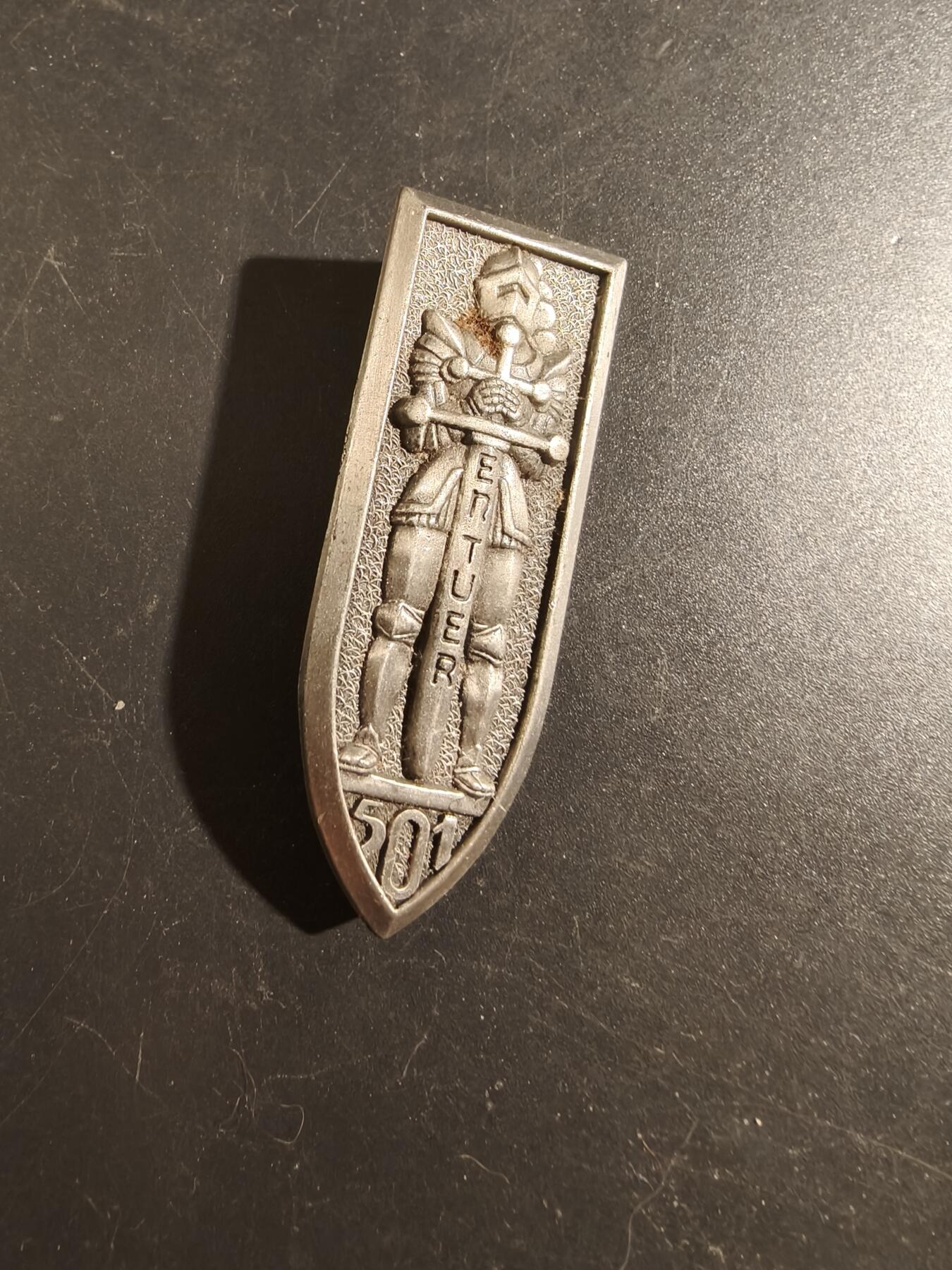 老王徽章第172期 法国第501坦克团证章