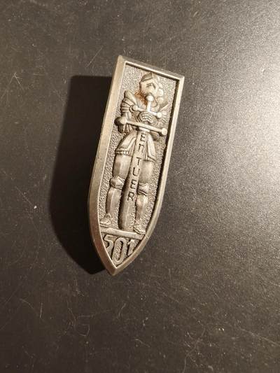 老王徽章第172期 - 法国第501坦克团证章