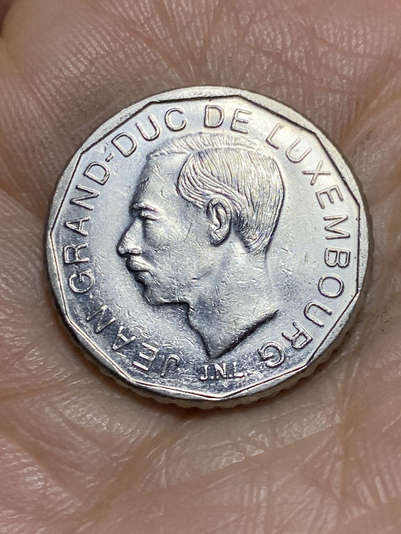 2026年第一场(总第一百七十场）外国好品散币场(免佣金) 卢森堡🇱🇺1989年50法郎(让大公时期第二版首发年，小IML标)