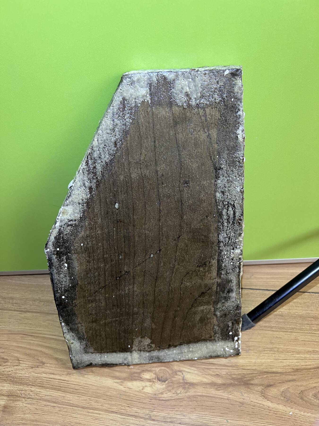 零元拍：1227-5金丝楠 牌子料   满金丝 果香满满 尺寸：30.5/14.5/9.9/2.3厚CM。四边已经做封胶