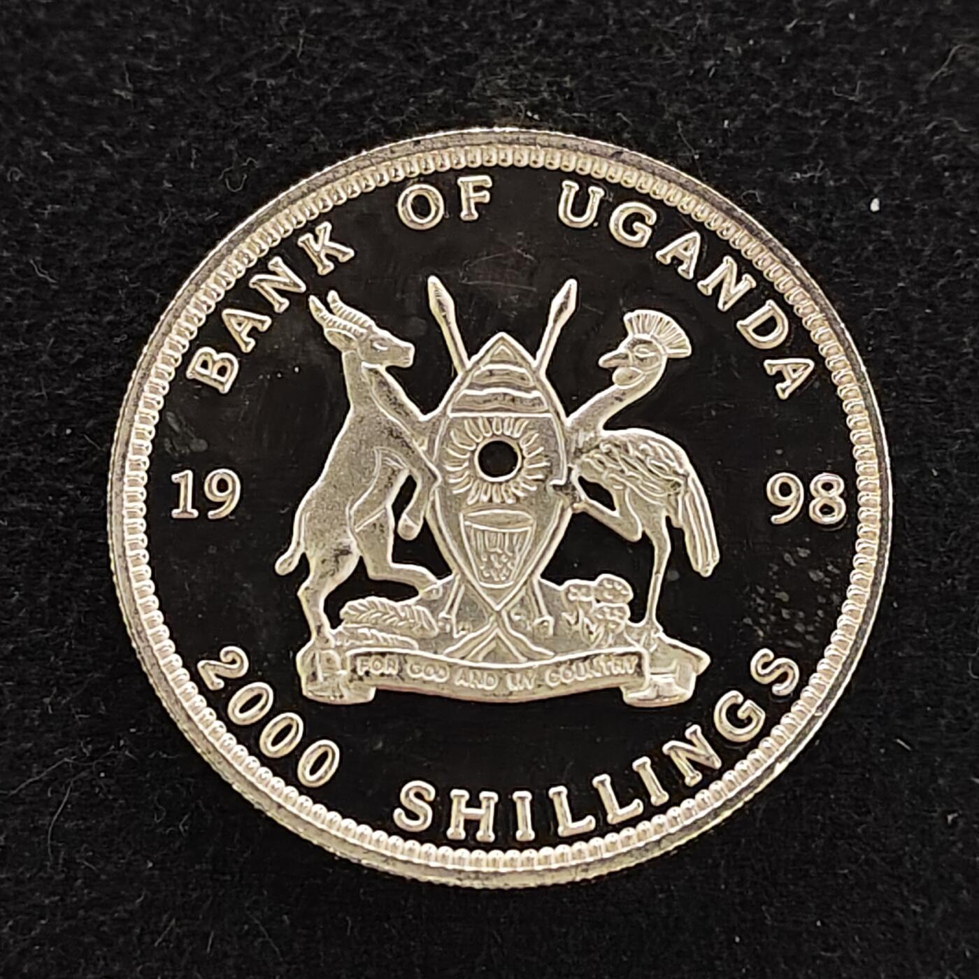 【全场包邮】纯粹捡漏拍490场（免费代拍第27场） 乌干达1998年2000先令世界著名系列圣贝尔迪诺彩色精制克朗型镀银纪念币