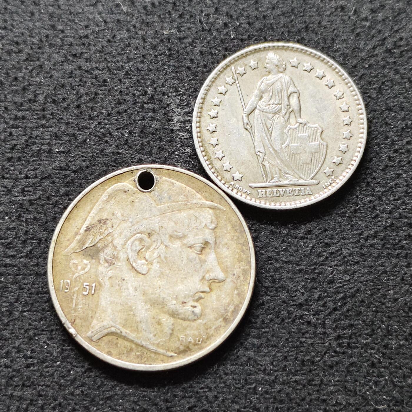 【全场包邮】纯粹捡漏拍490场（免费代拍第27场） 欧洲老银币枚一组-瑞士1法郎（5克）+比利时20法郎（8克）-共计13克