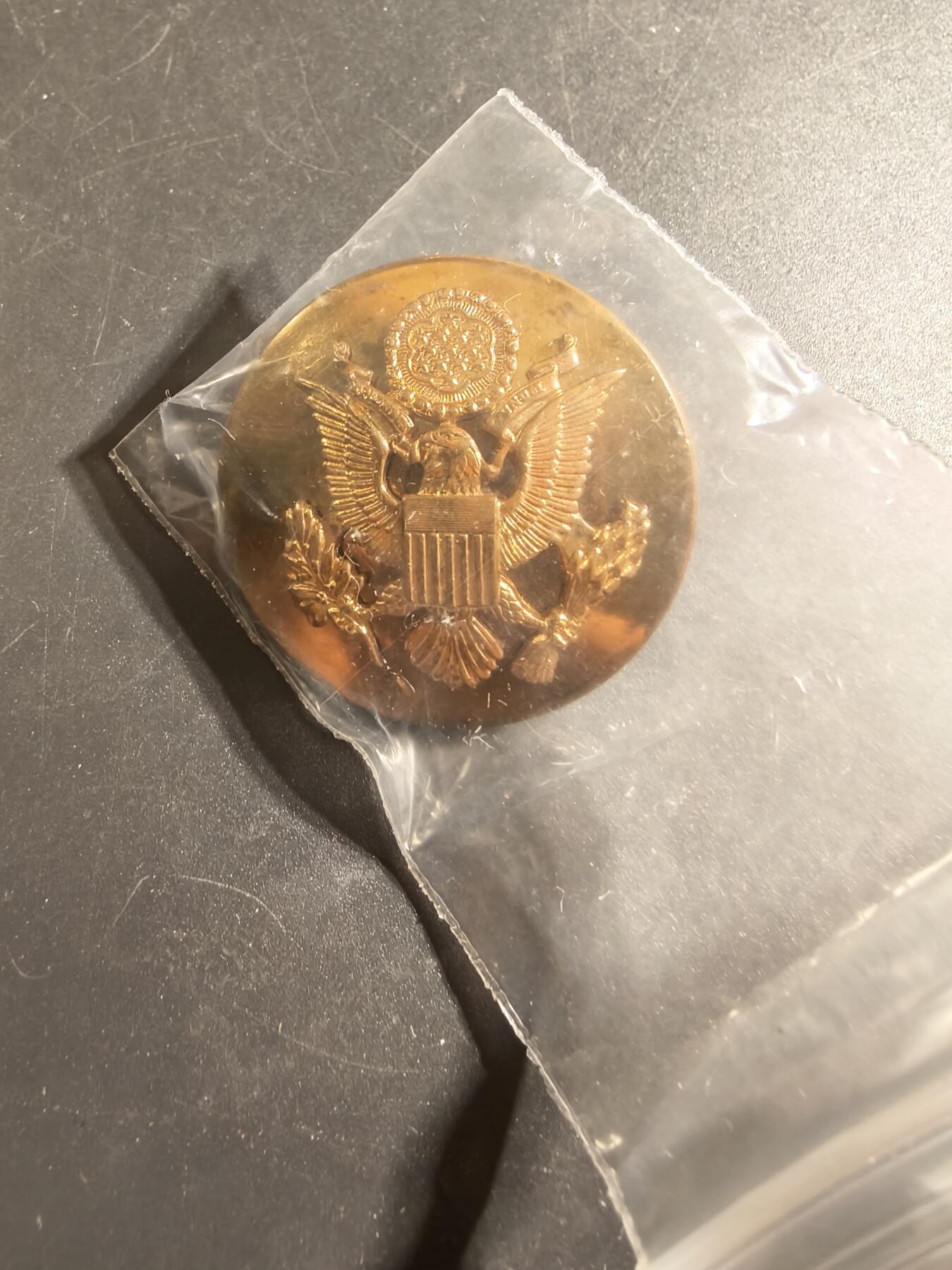 老王徽章第172期 美国陆军大檐帽帽徽    Krew-GI厂标