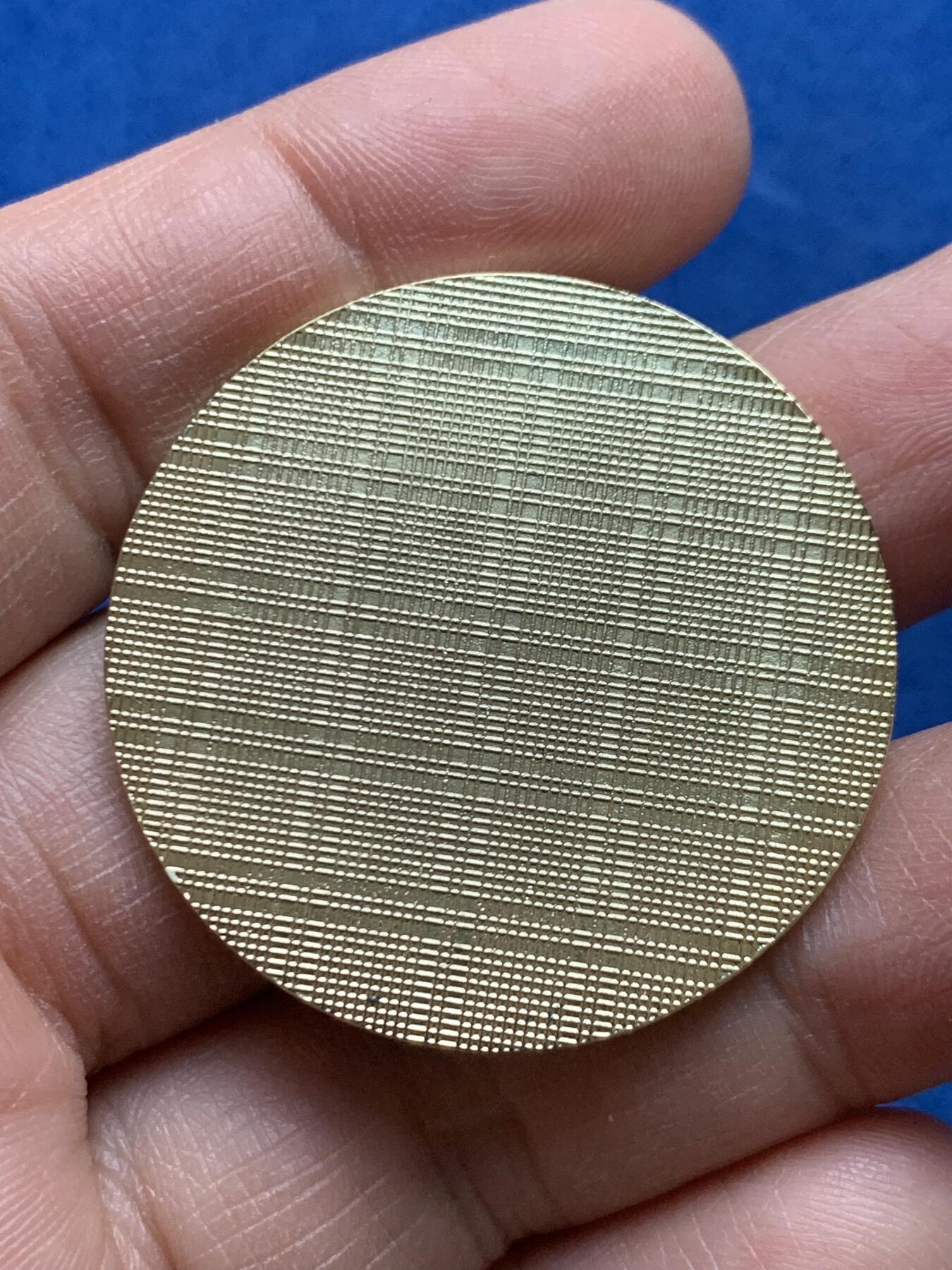 《竞宝斋》第452场 周日，周一 2场连拍 （全场包邮，欢迎送拍） 竞宝斋纪念章 200场 （送拍可抵100元卖家佣金）