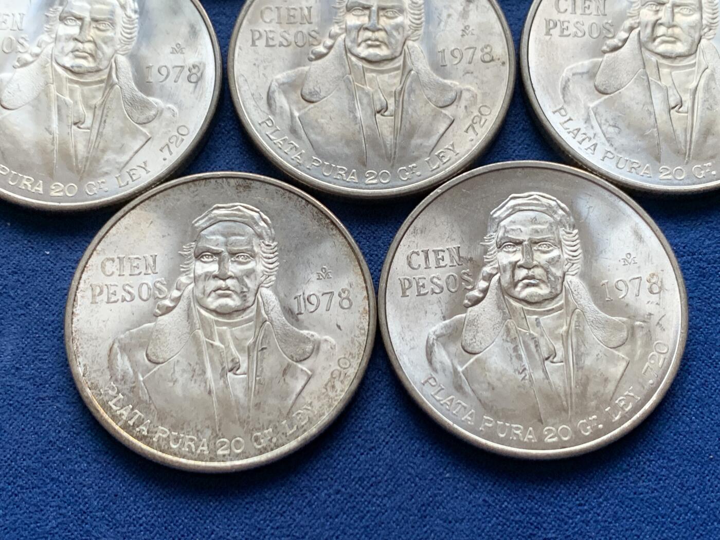 《竞宝斋》第452场 周日，周一 2场连拍 （全场包邮，欢迎送拍） 七枚一组 墨西哥1978年革命领袖100比索大银币 720银 总重约194.4克