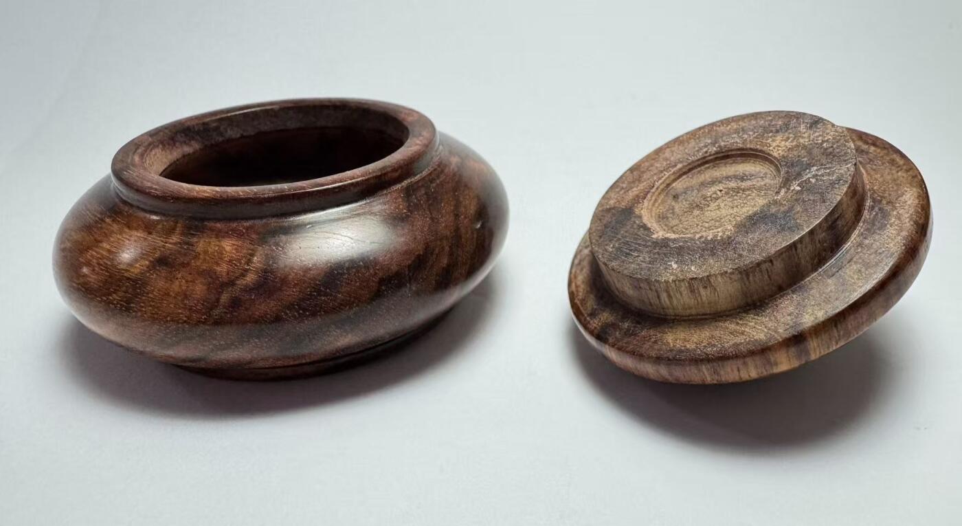 零元拍：海南黄花梨 手把件 品香罐，尺寸约：4×5.8CM 壶