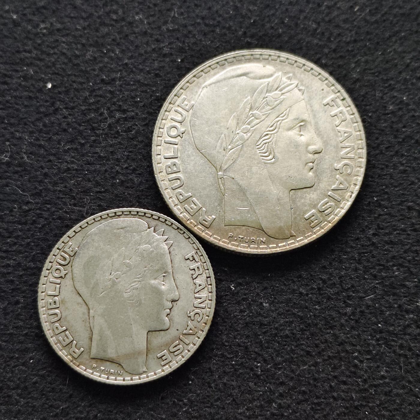 【全场包邮】纯粹捡漏拍491场（免费代拍第28场） 法国1932-1938年10-20法郎（28毫米10克/35毫米20克）银币2枚套币（共计30克）