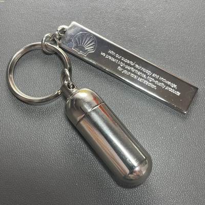 回流1228 - 壳牌（Shell）石油公司发行的金属纪念钥匙扣 金属胶囊瓶可以存放急救药品、紧急联系人、个人医疗信息等