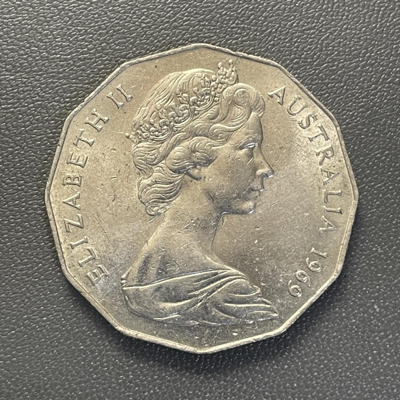 回流1228 1969年澳大利亚50分 伊丽莎白二世、国徽