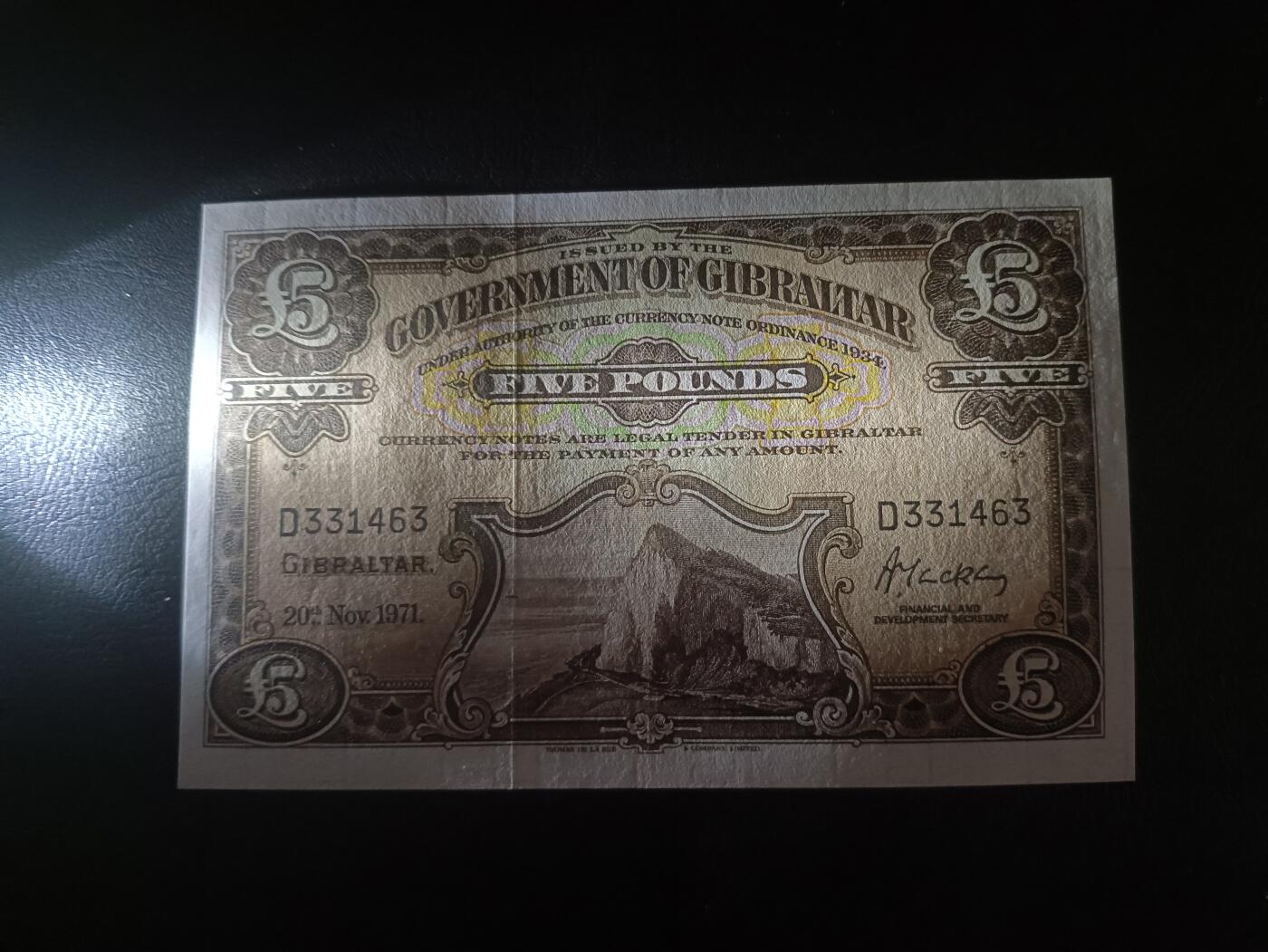 2026首期，总第211期 直布罗陀1971版5镑AUNC，海岸峭壁，少见中高面值