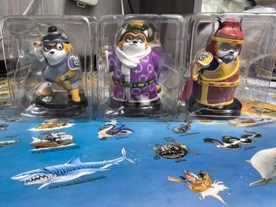 卡牌限时028期专场（24号晚21点30截拍） - 小浣熊手办公仔第四弹3个隐藏，众筹版带底座，拆检，带卡。非市售版！非廉价版！含全部3个隐藏（终极大隐藏卢俊义、张清、柴进）