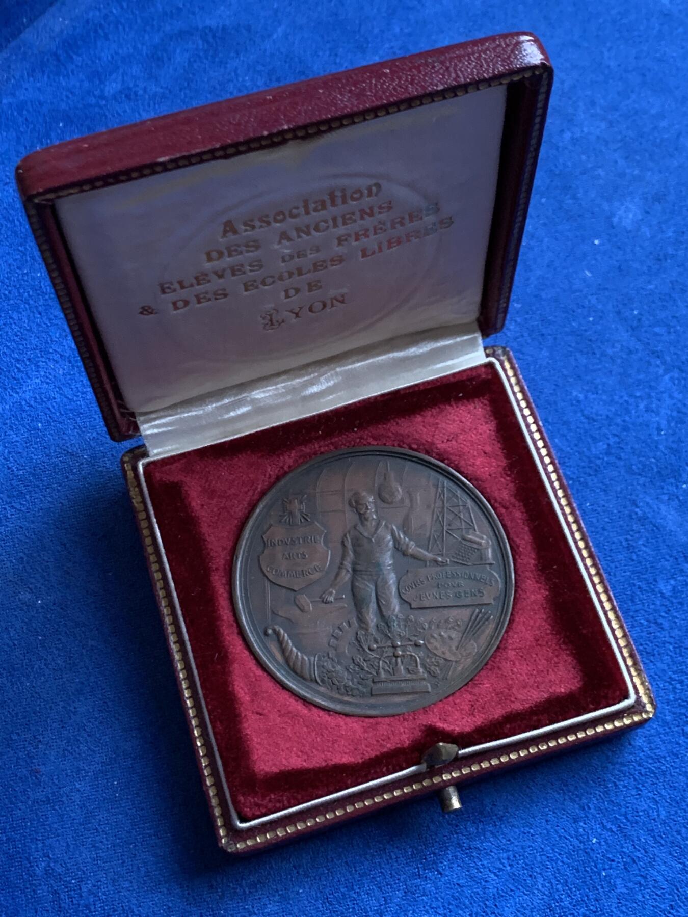 《竞宝斋》第452场 周日，周一 2场连拍 （全场包邮，欢迎送拍）