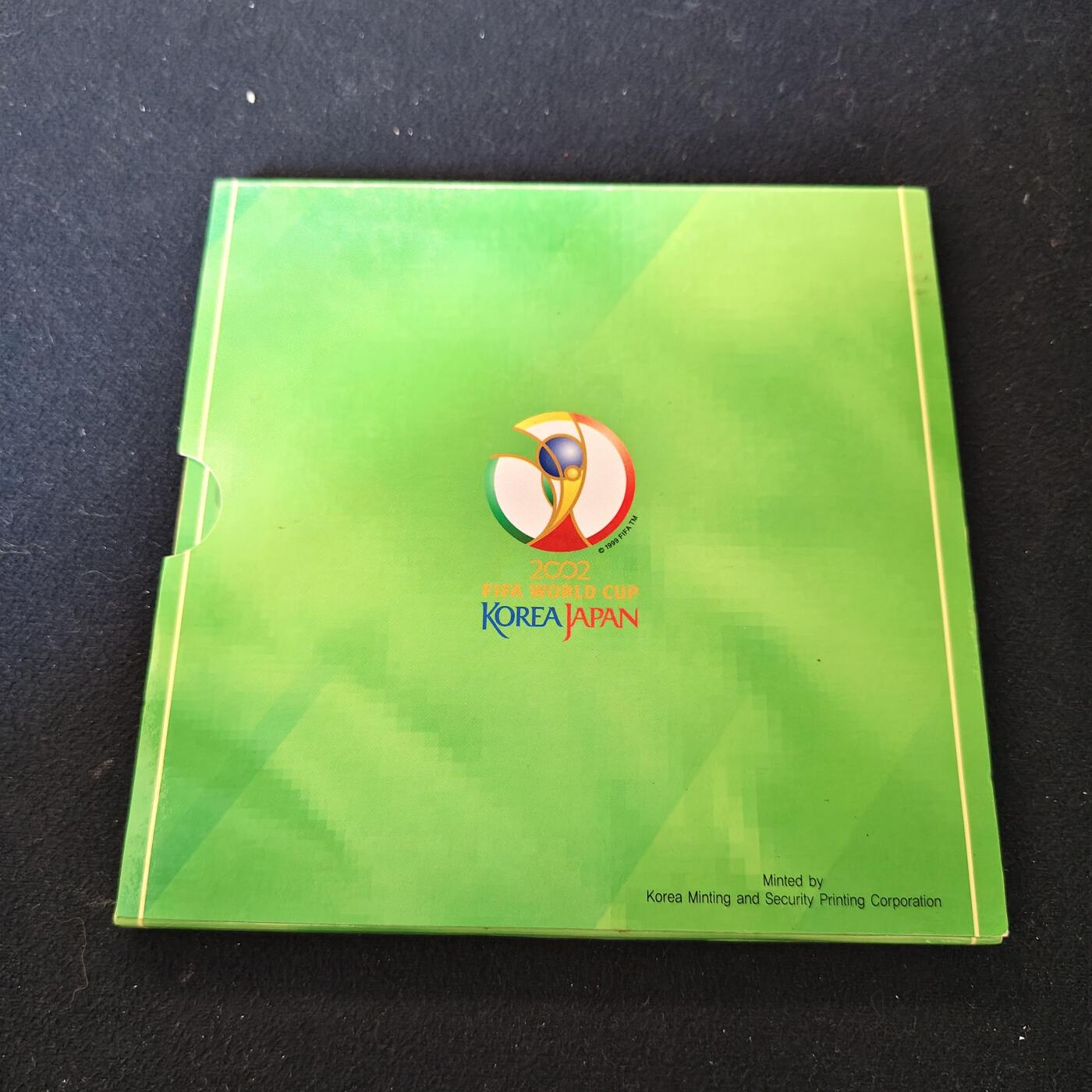 【全场包邮】纯粹捡漏拍491场（免费代拍第28场） 韩国2001年韩日世界杯官方纪念套币-含1000元世界杯纪念币