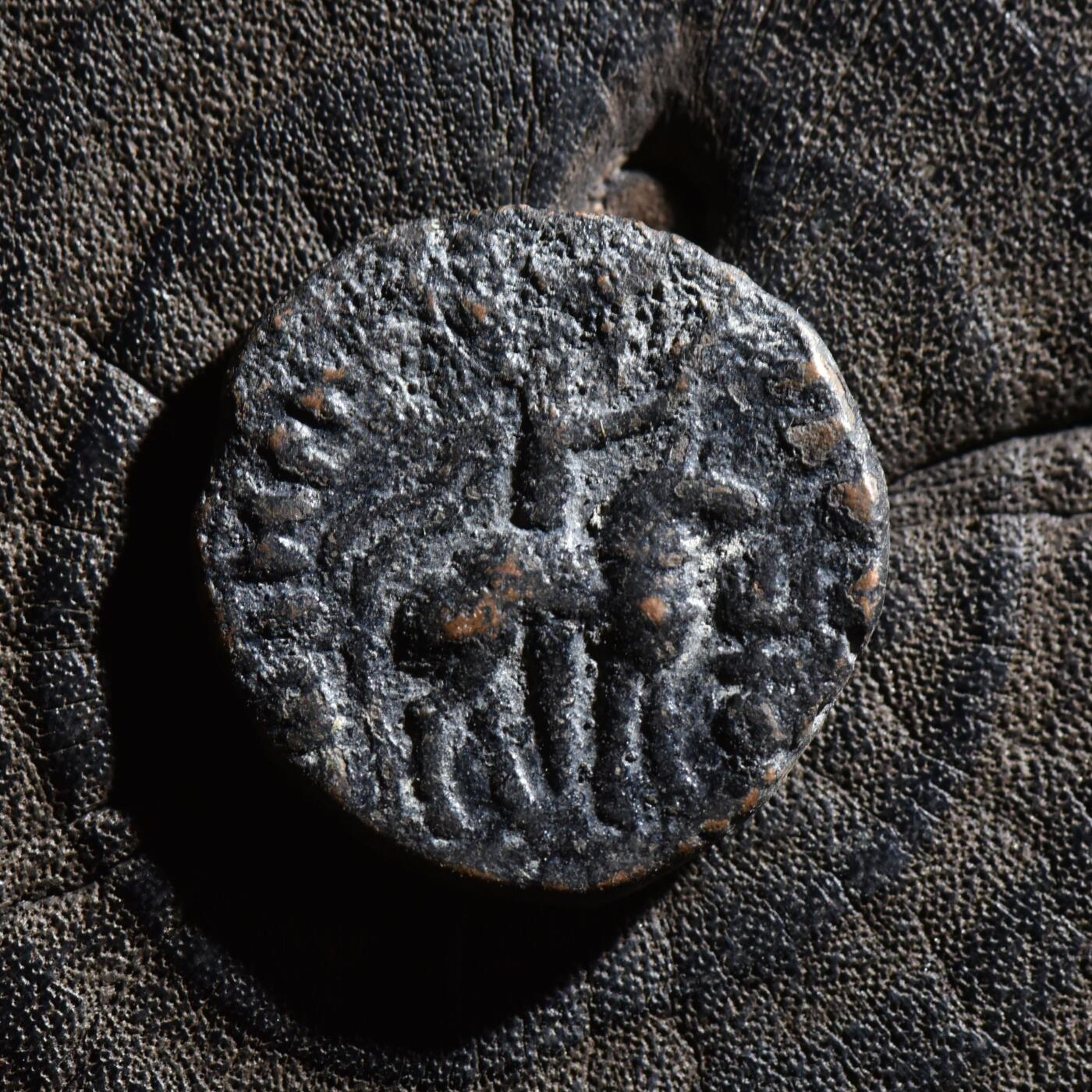 【良泉】第45期【直播场】1月15日晚19.30点开拍！ 208组，西方古代钱币、丝路古珠杂项专场 公元55-100年【古印度】贵霜第二任国王，威玛·塔克图，铜币，6.39克