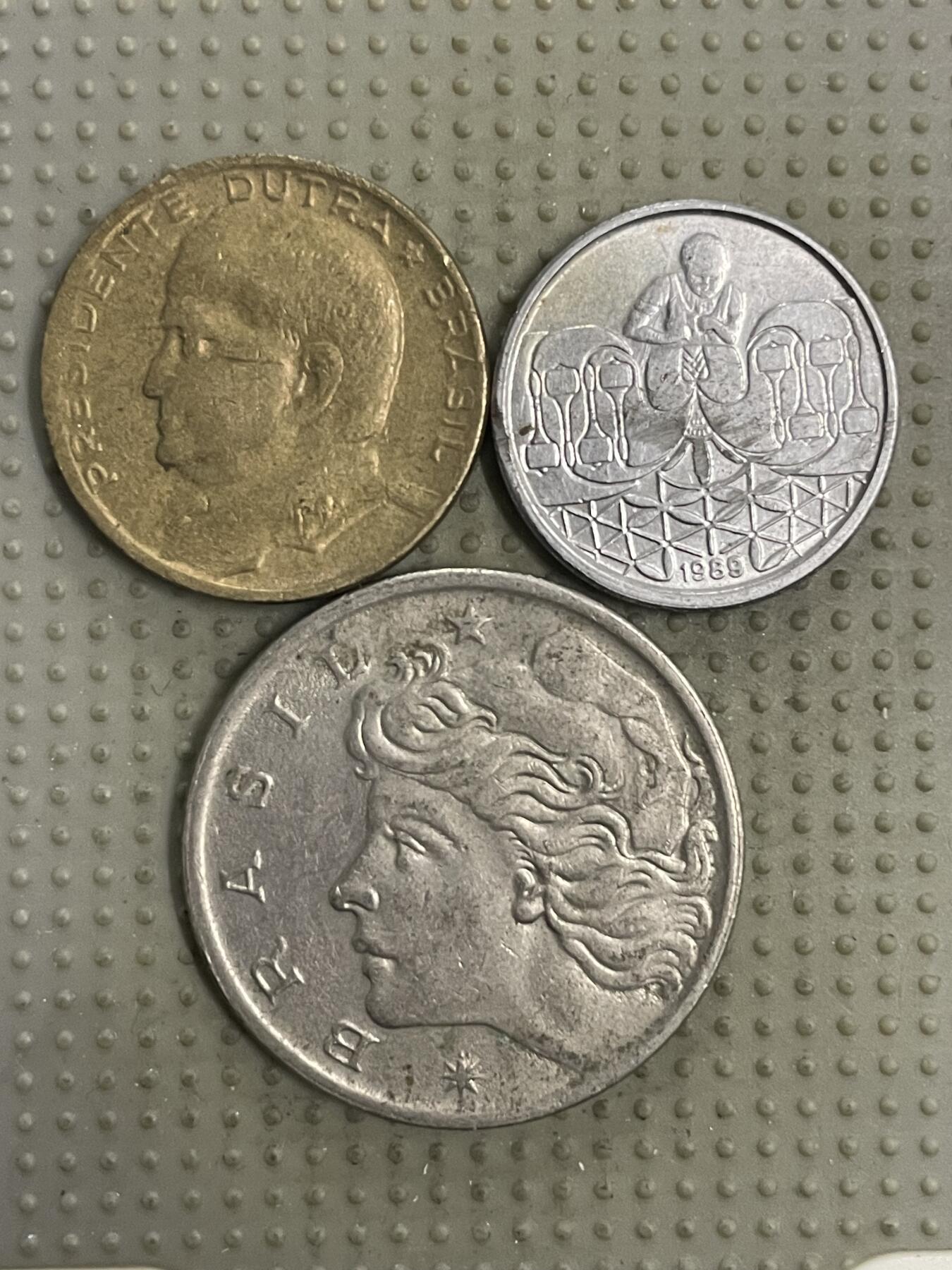 2025年第150场各国散币拍卖（总第150场） 巴西50分3枚