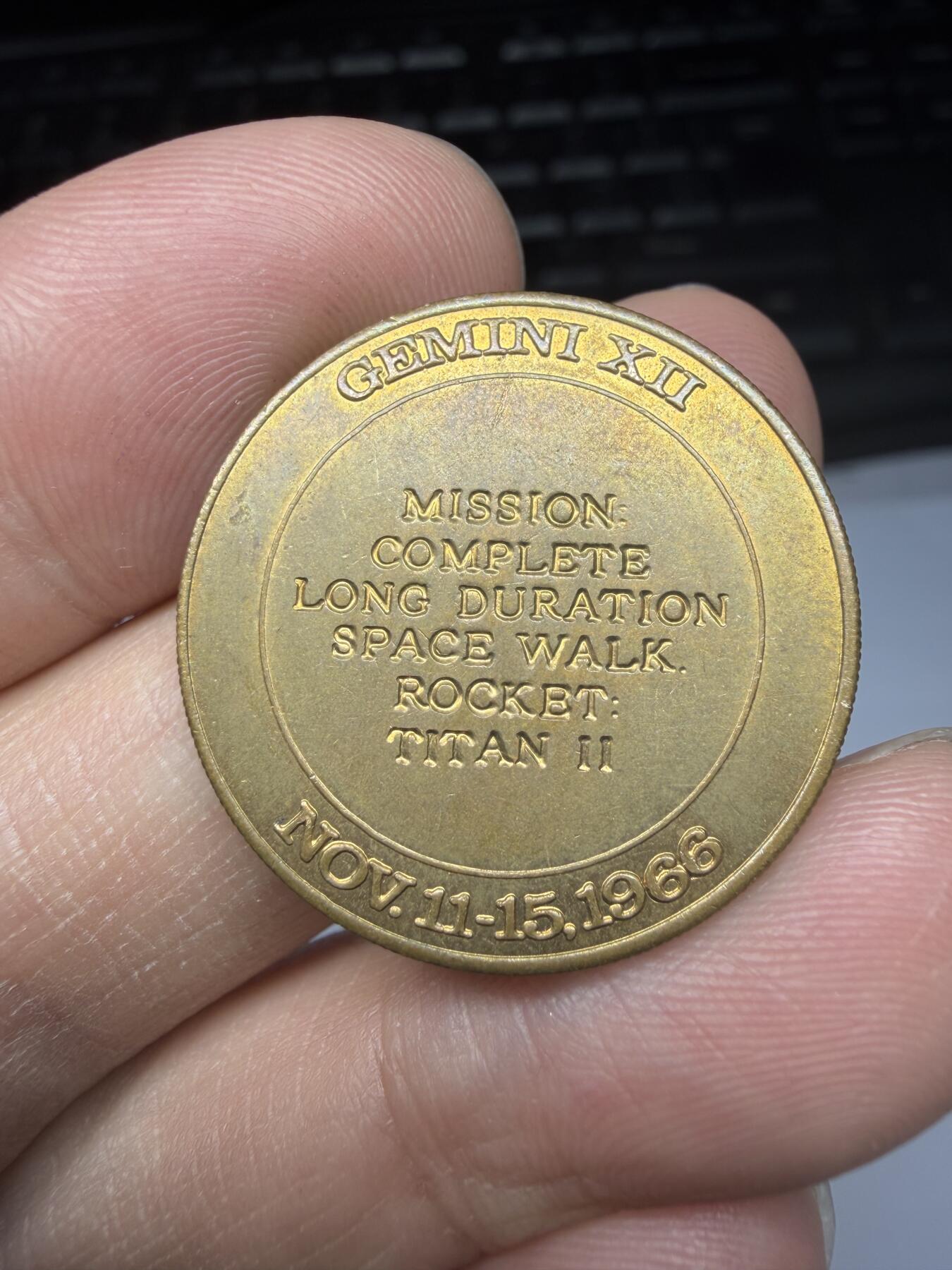 2025年集古藏今外币拍卖第十一期-第5场—（总第295拍），可以寄存60天，满160元包邮。 1968年登月纪念章01-25毫米