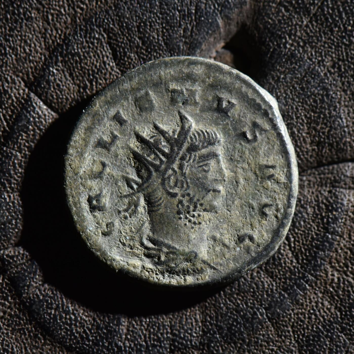 【良泉】【春节前最后一场】2月5日晚19.30点开拍！208组，本场结束后预存钱币的朋友请告知，将连同本场拍品一起邮寄，预祝诸位春节愉快！ 【藏家出品A】公元257-260年，古罗马帝国，加里恩努斯，与其父瓦勒良共治时期打制，背面为健康女神萨卢斯，安东尼（双第纳尔）洗银币，4.01克