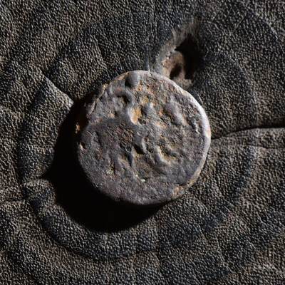 【良泉】第45期【直播场】1月15日晚19.30点开拍！ 208组，西方古代钱币、丝路古珠杂项专场 - 【小面值版】公元100-128年【贵霜帝国】第三任国王，威玛·卡迪菲兹（阎膏珍）一德拉克马铜币，2.88克