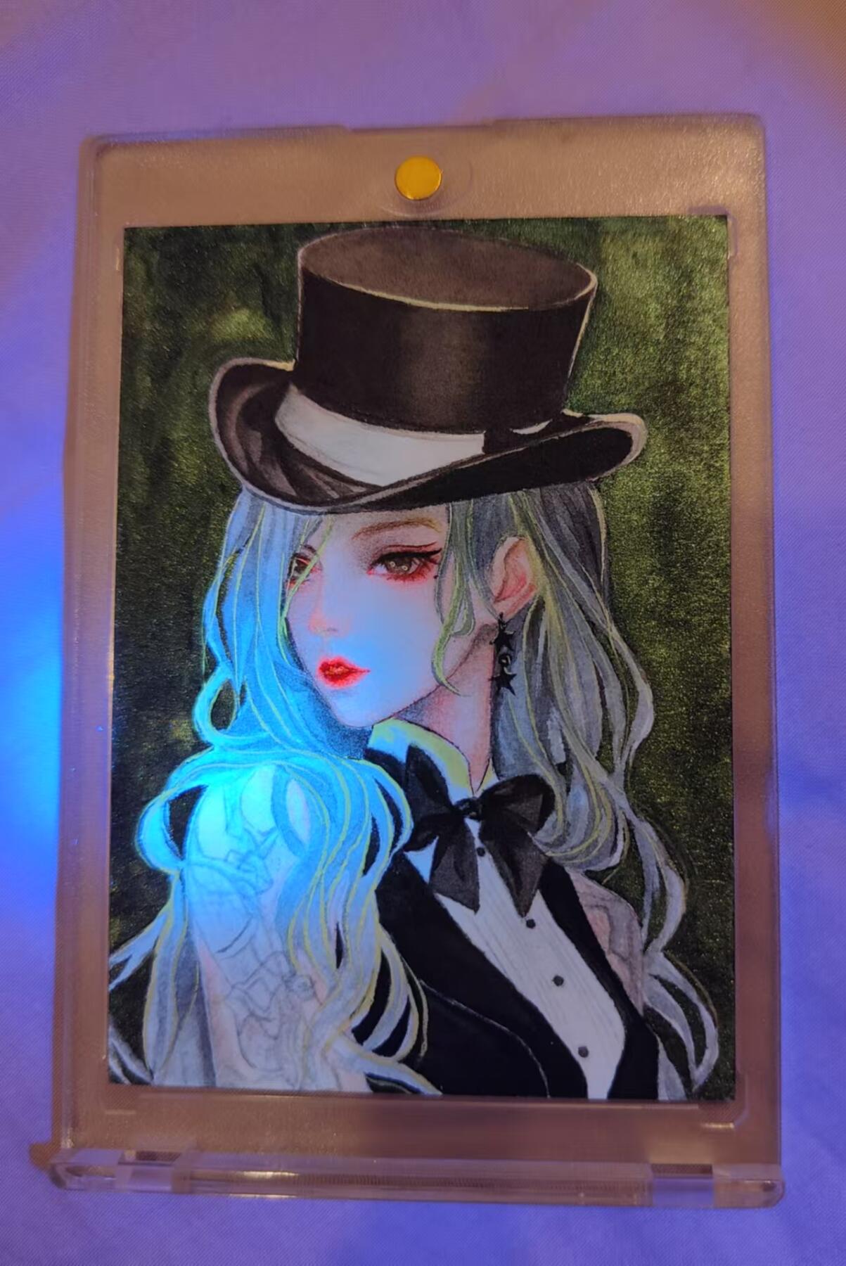 寸草不生拍卖 第十七期  手绘卡  画师扶苏，hit画师（图二紫光灯效果）