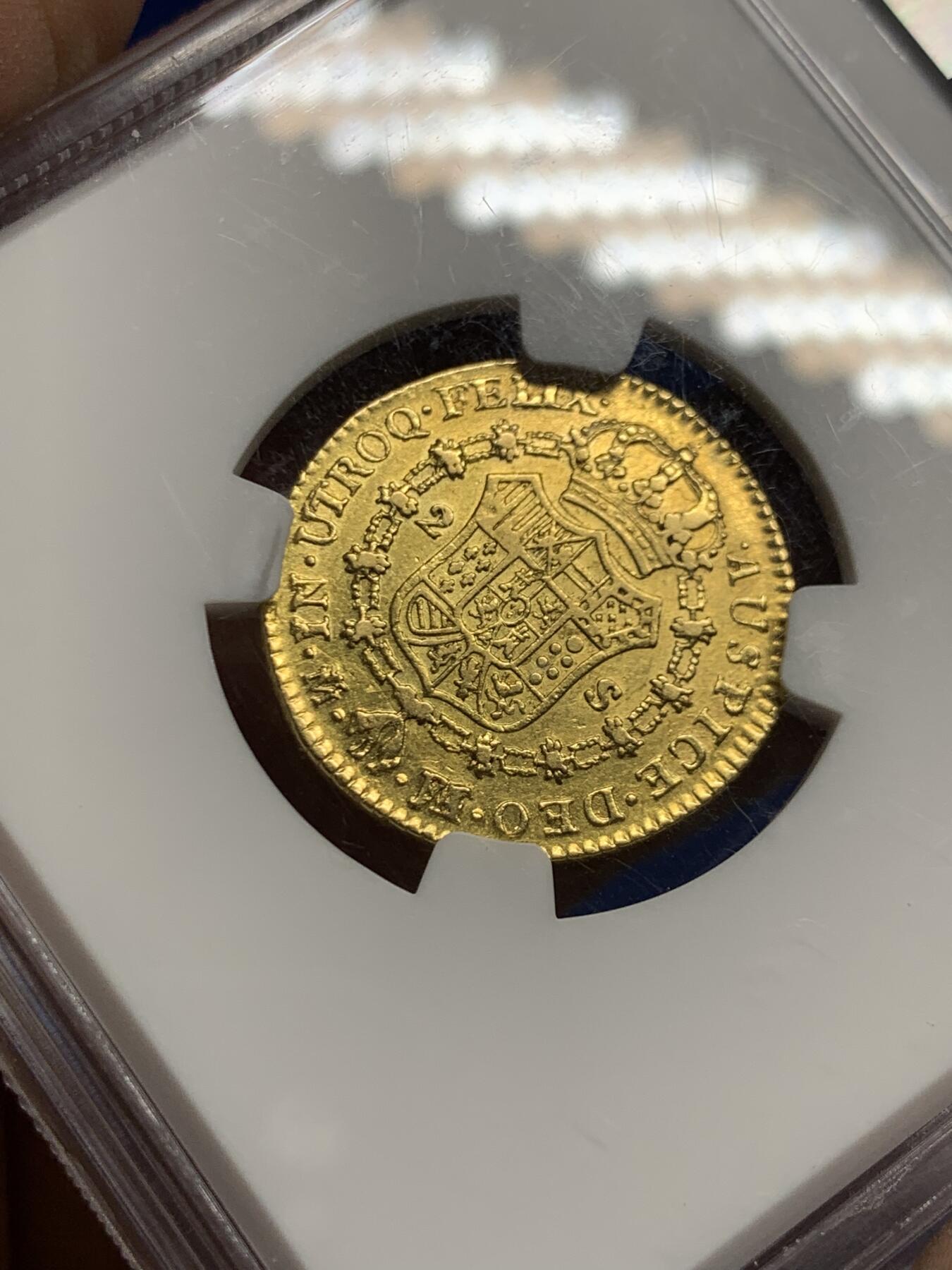 《竞宝斋》第452场 周日，周一 2场连拍 （全场包邮，欢迎送拍） NGC XF45 西班牙1804年卡洛斯四世2埃斯库多金币 875金 6.7克