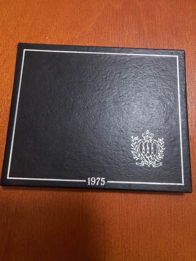 长老汇蛇年精选第八十九场拍卖 - 1975圣马力诺铸币500里拉银币，11克835银，氧化，卡装