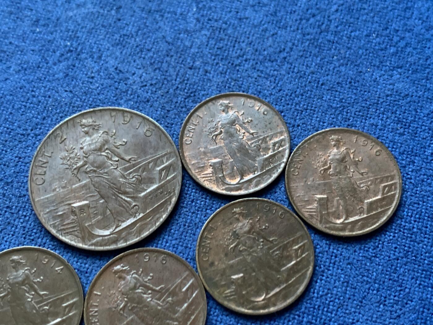 《竞宝斋》第452场 周日，周一 2场连拍 （全场包邮，欢迎送拍） 六枚一组 意大利1914/1916年1分/2分拿花铜币