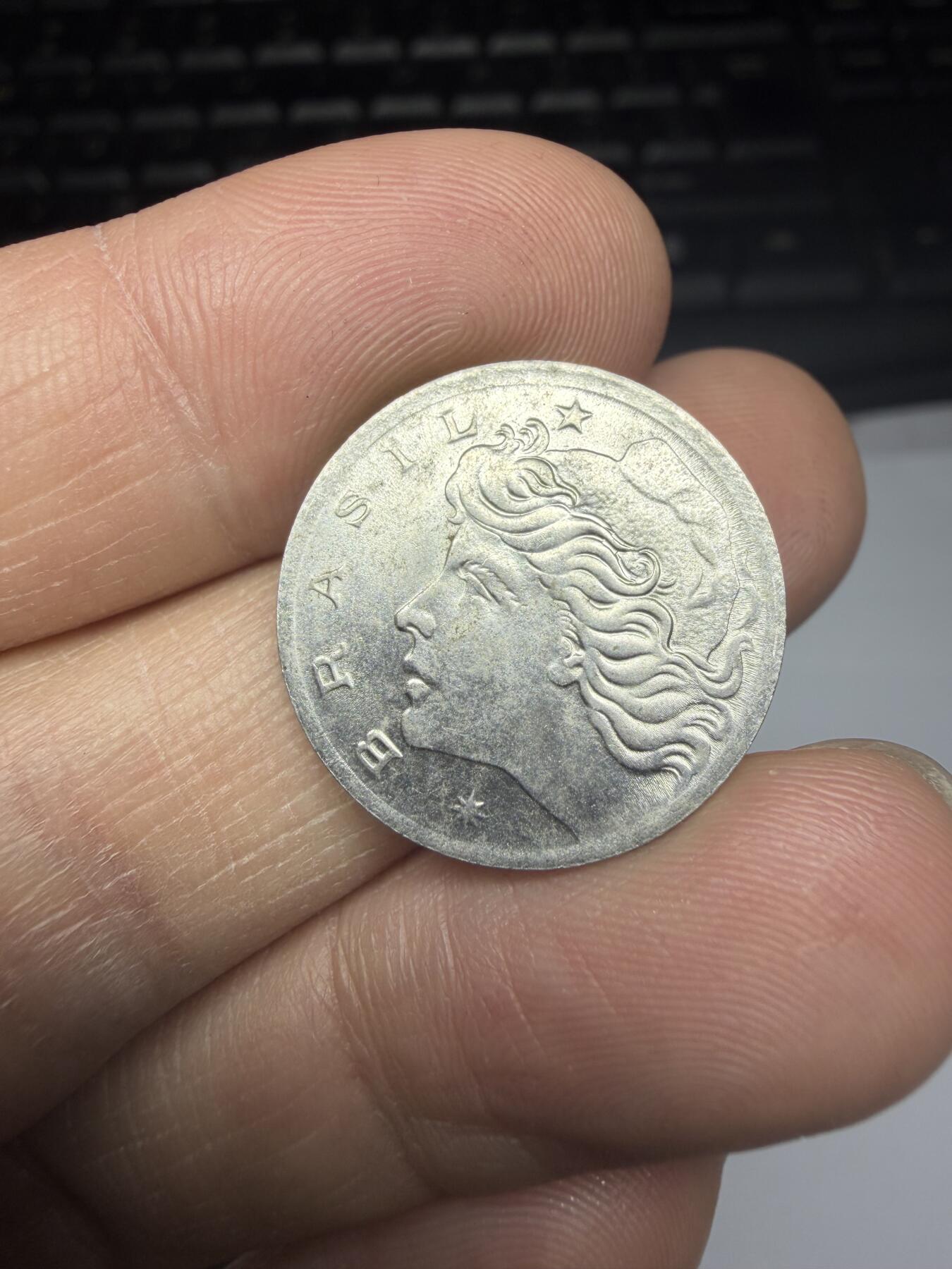 2025年集古藏今外币拍卖第十一期-第5场—（总第295拍），可以寄存60天，满160元包邮。 1965年巴西5分